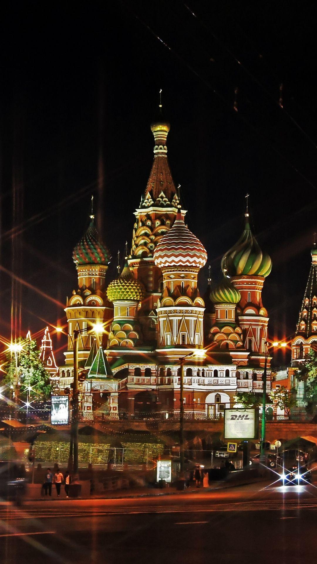 1080x1920 Moscow Russia Red Square Light Evening iPhone 8 Wallpaper
