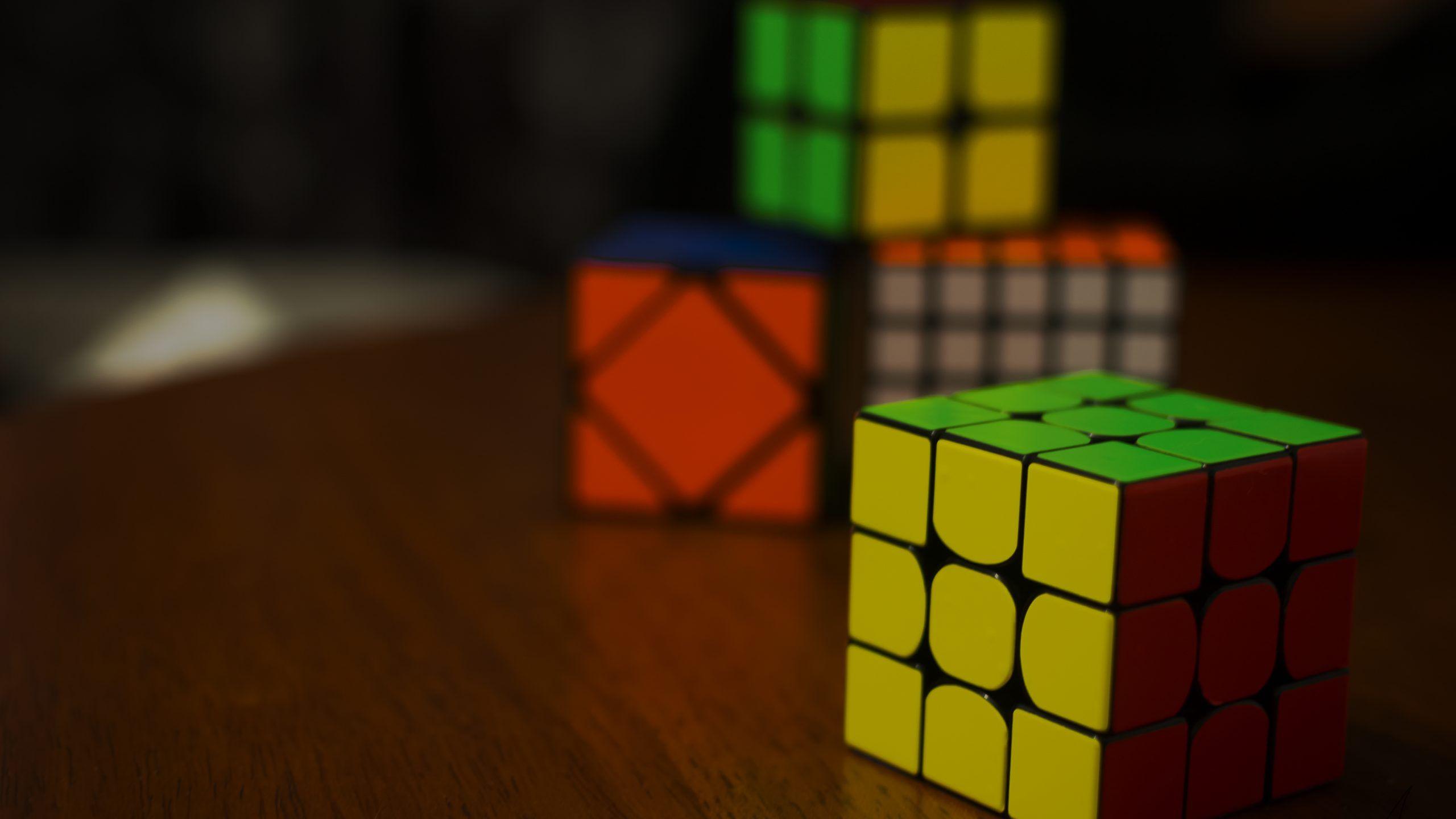 2560x1440 Rubik's Cube Wallpaper (27)