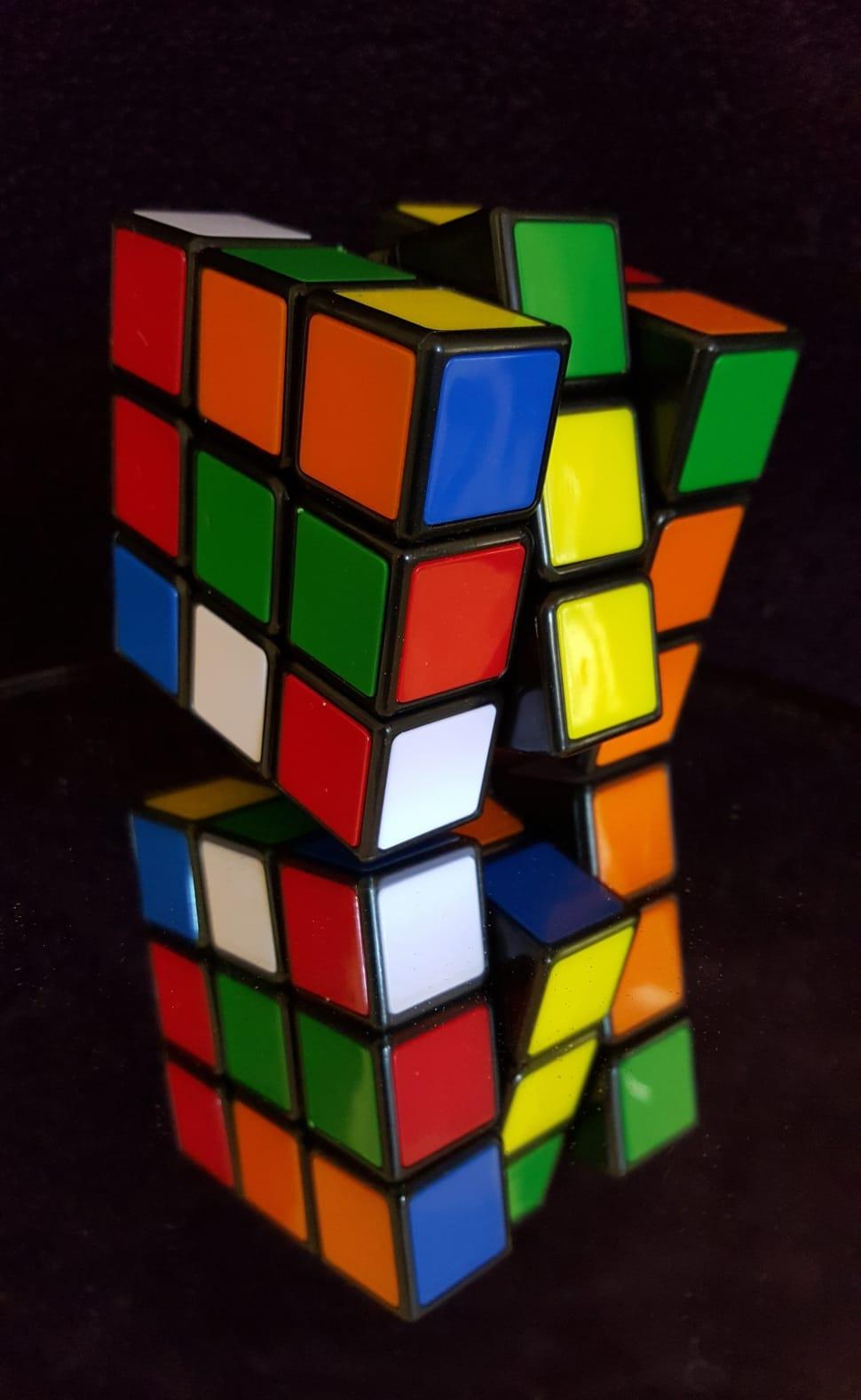 970x1577 two 3 by 3 rubik's cube free image