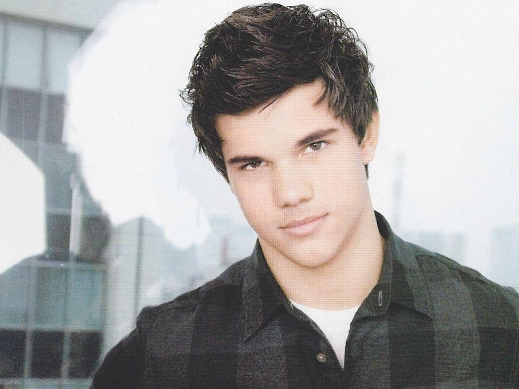 1024x768 Download Lautner Breaking Dawn, Download Wallpaper