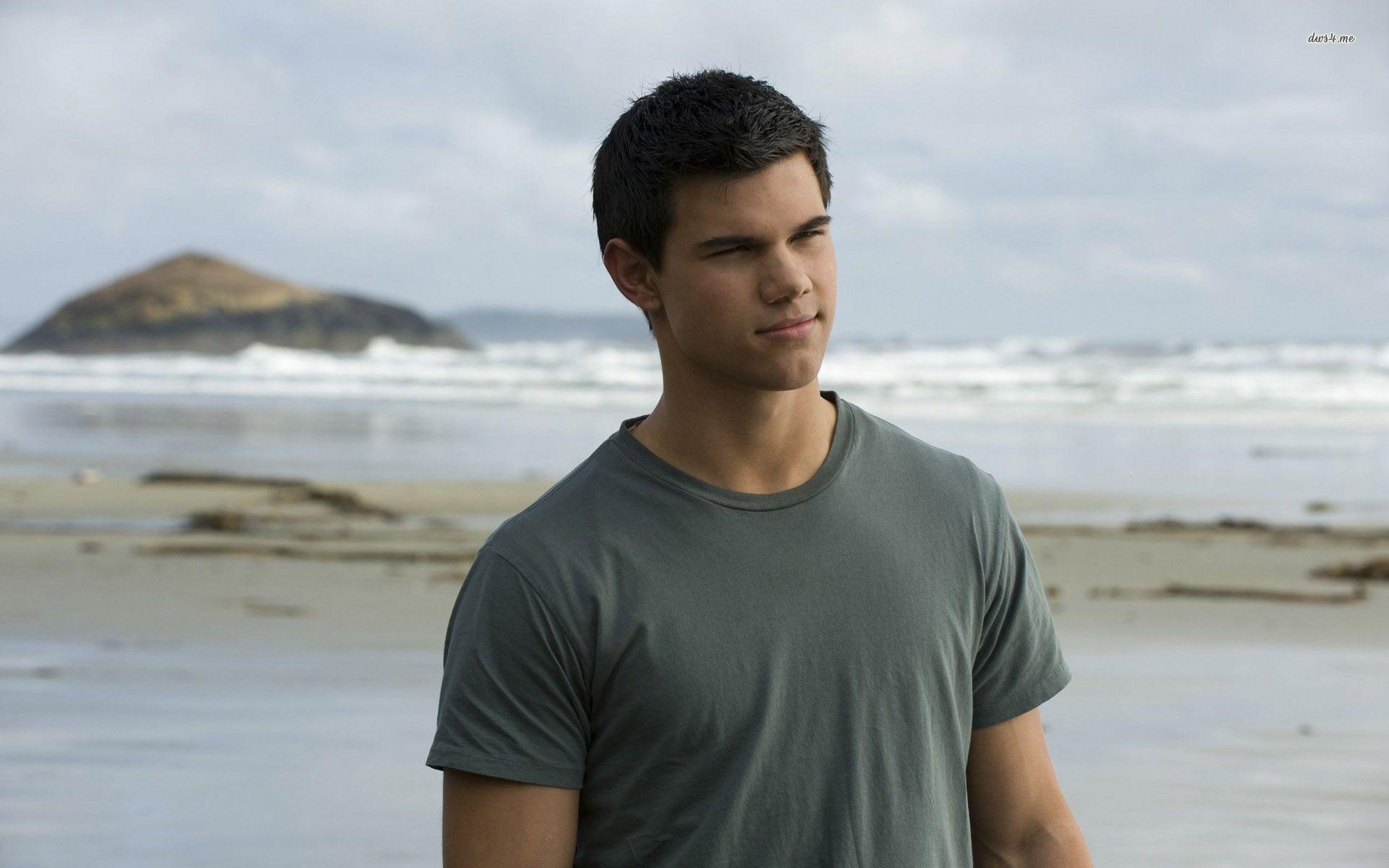 1920x1200 Taylor Lautner wallpaper Celebrity wallpaper