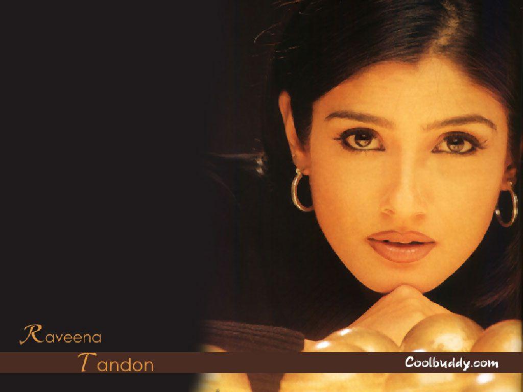 1024x768 Raveena Tandon wallpaper, Raveena Tandon Picture, Raveena