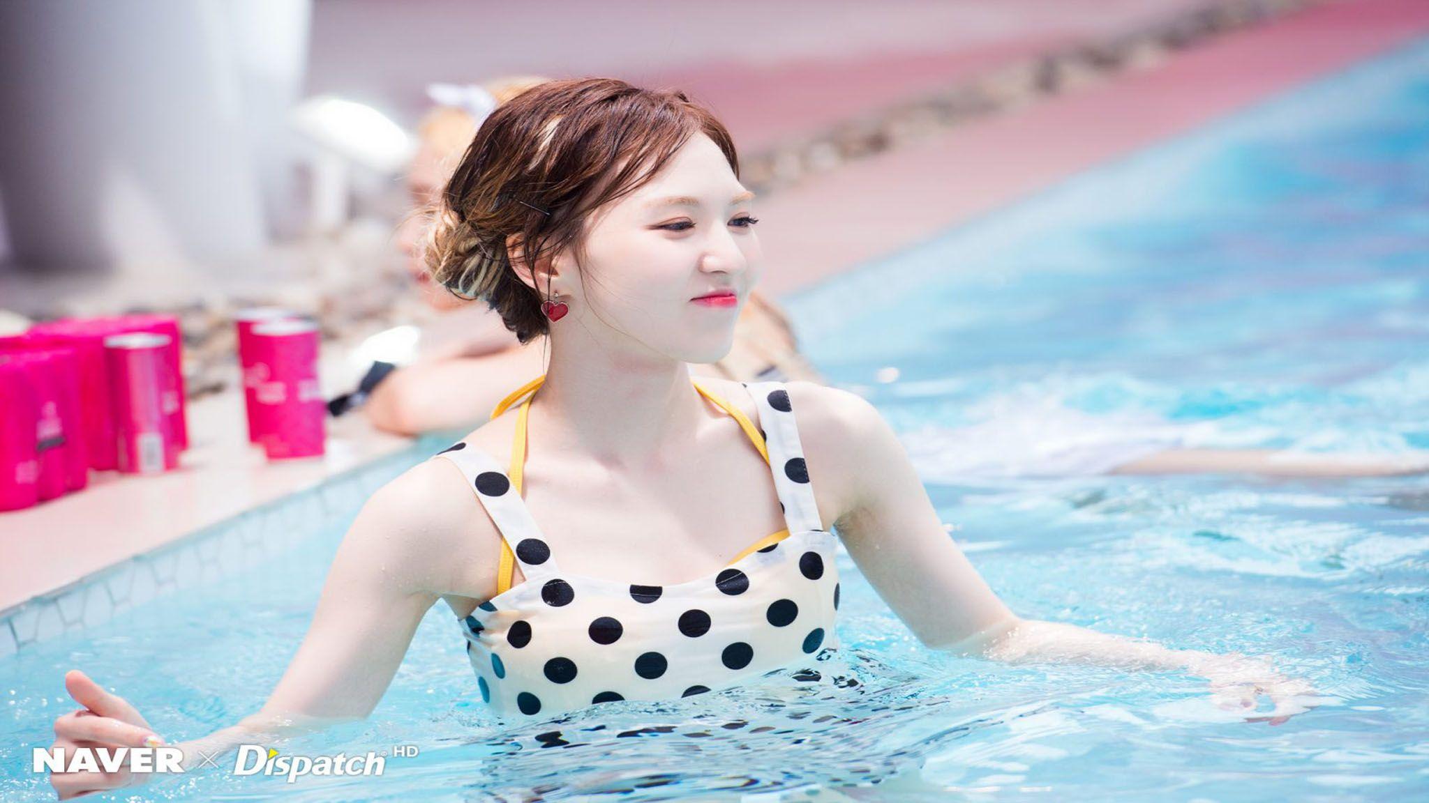 2048x1152 Wendy 02 Velvet Wallpaper