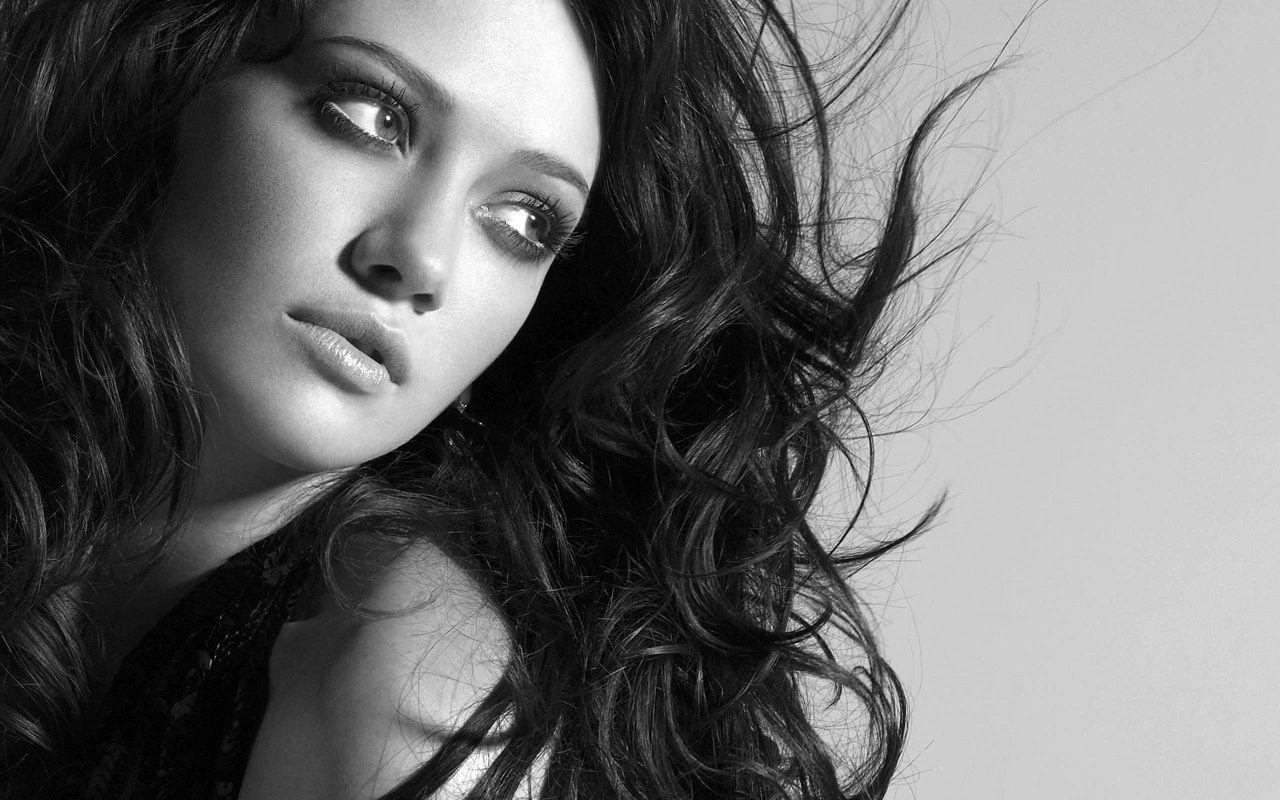 1280x800 Hilary Duff Wallpaper