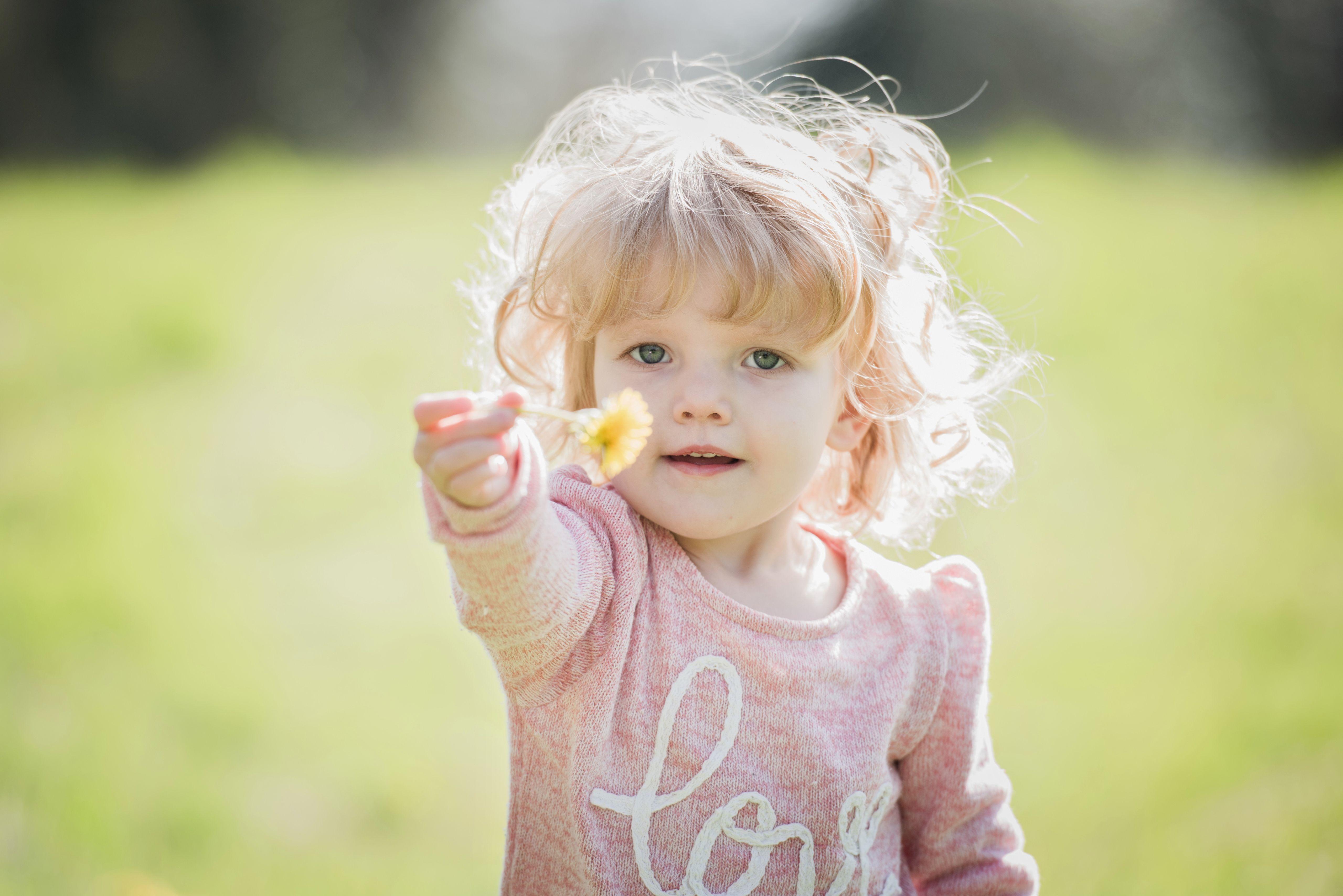 5120x3417 Cute Baby Good Morning 5k Resolution Wallpaper For 2