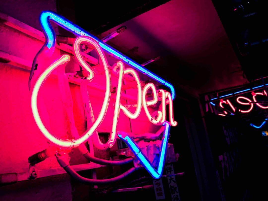 1080x810 Neon Tokyo best free tokyo, neon, japan and light