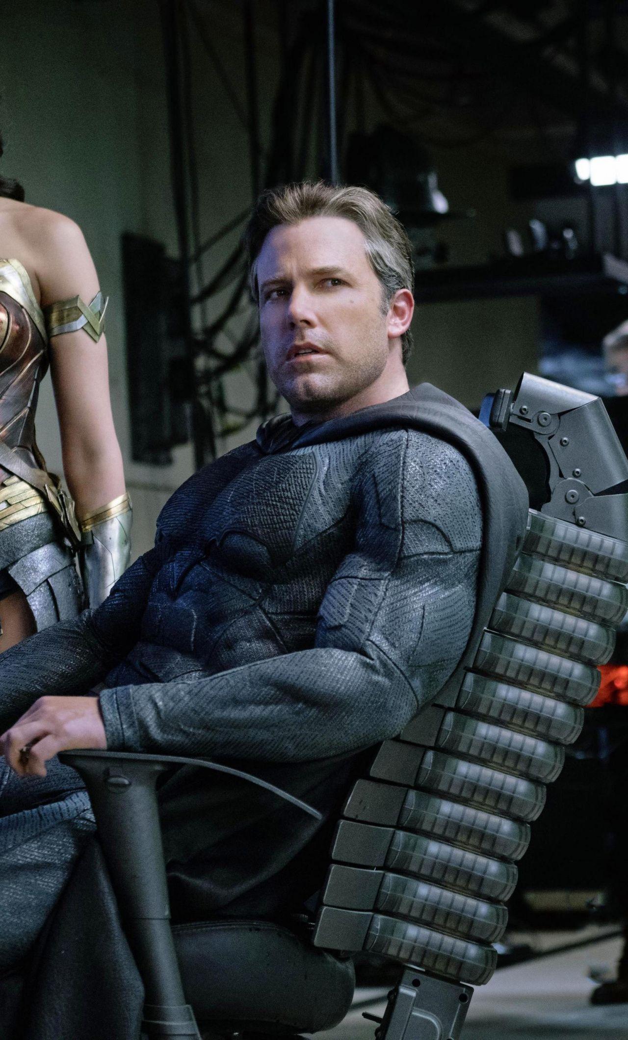 1280x2120 Wallpaper Ben Affleck, Batman, Gal Gadot, Wonder Woman