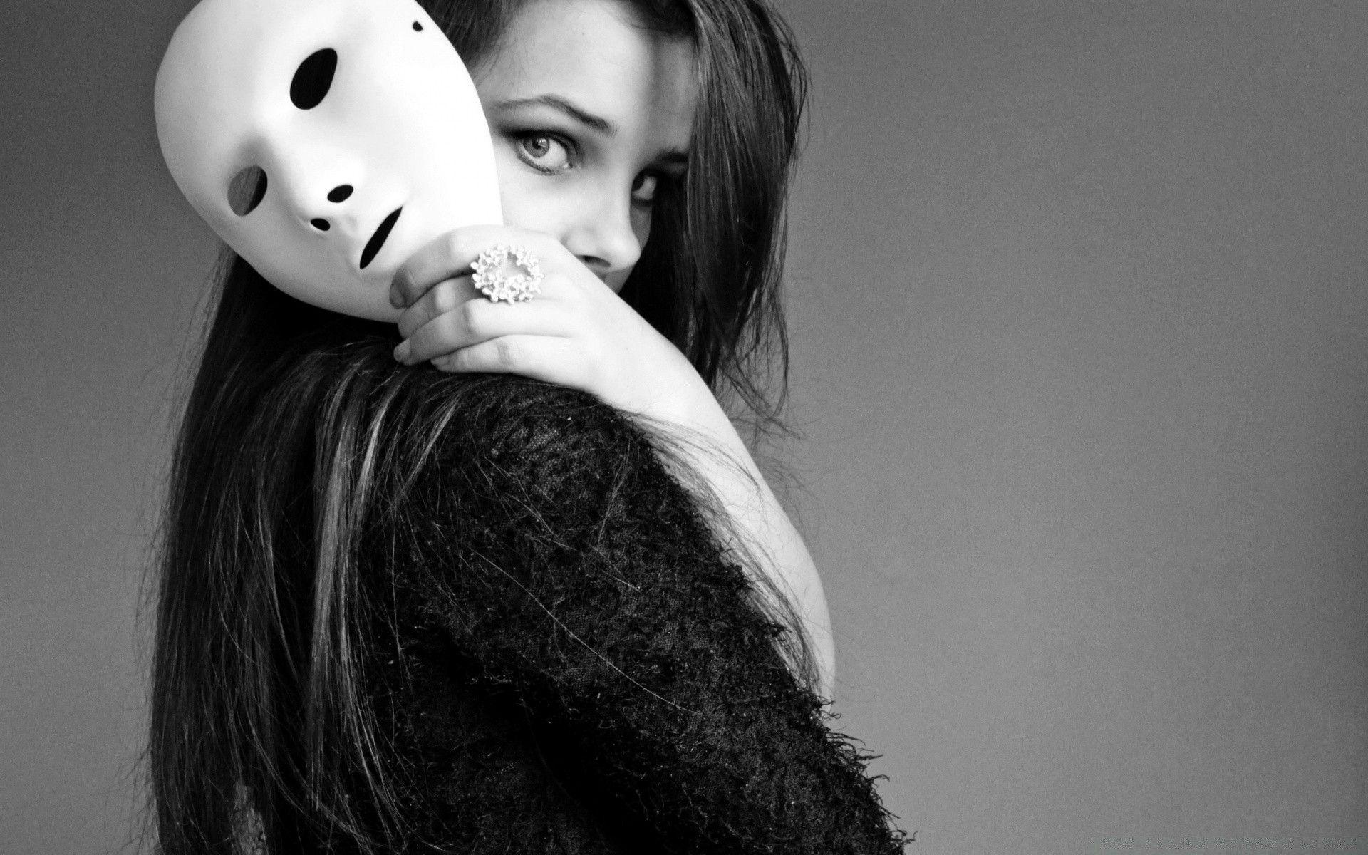 Girl Mask Wallpapers - Top Free Girl Mask Backgrounds - WallpaperAccess