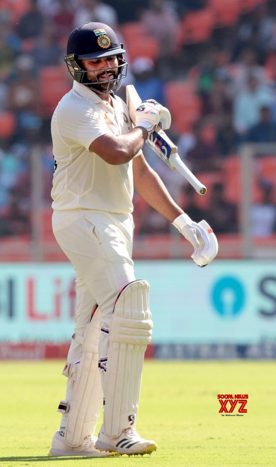 886x1500 Ahmedabad : captain Rohit