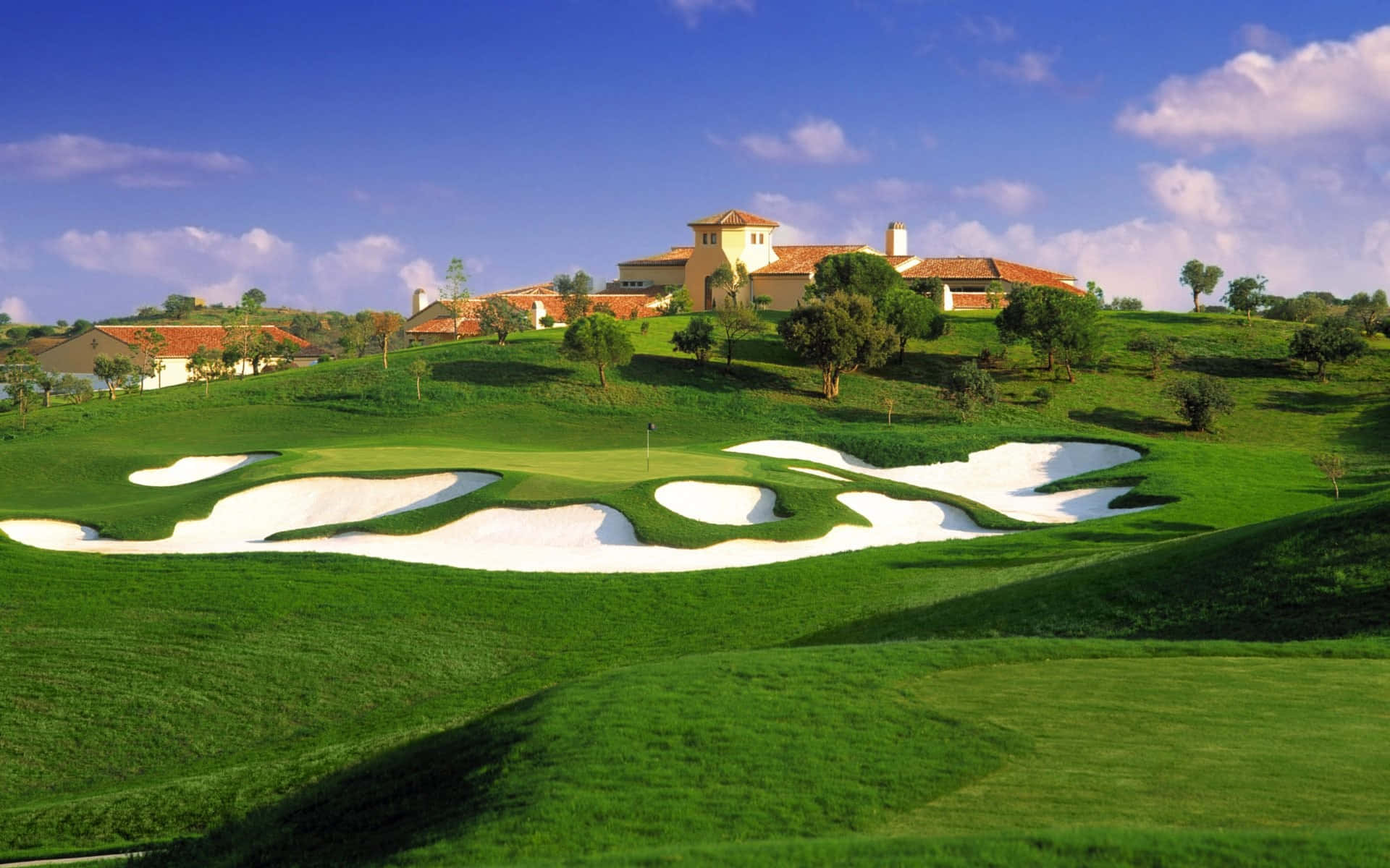 1920x1200 HD Golf Course Background