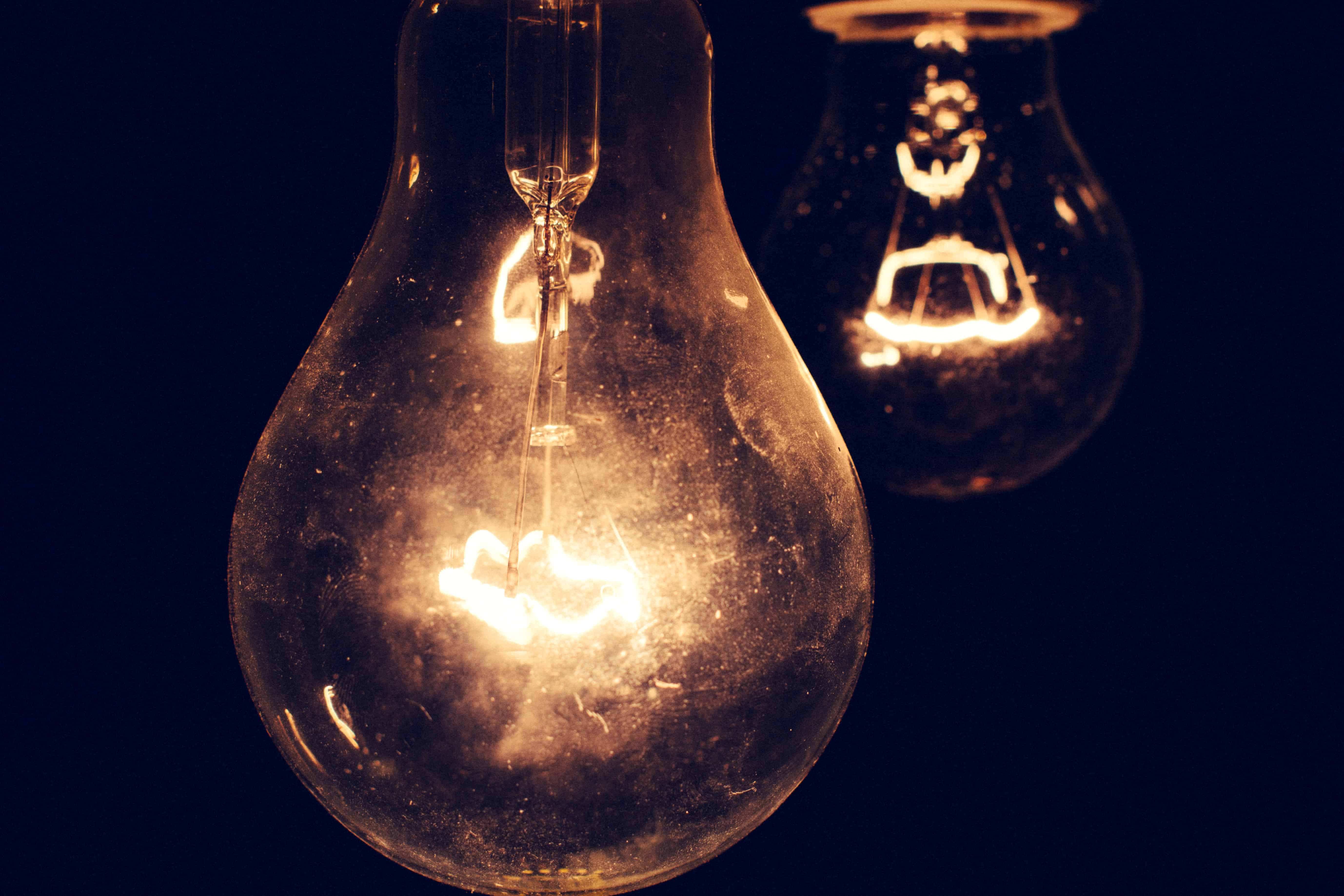 5512x3675 Free picture: dark, lamp, wire, electricity, technology, light