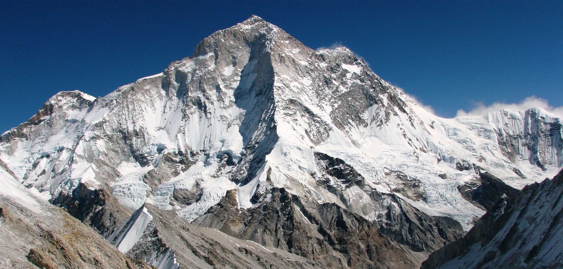 2340x1120 Baruntse 7129M Peak: A Climbers' Guide