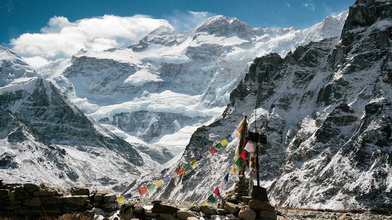 1366x768 Makalu Base Camp Trek