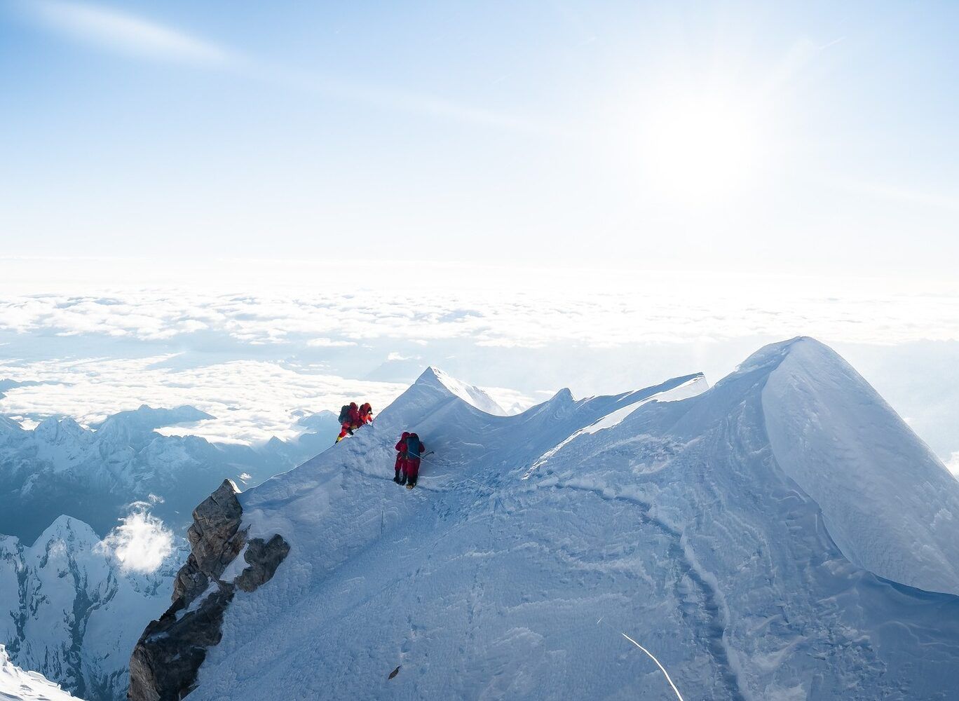 1368x1000 Roundup of Action on Makalu, Dhaulagiri