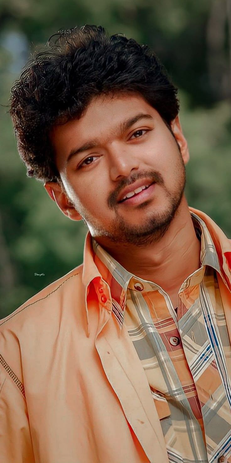 736x1472 Thalapathy