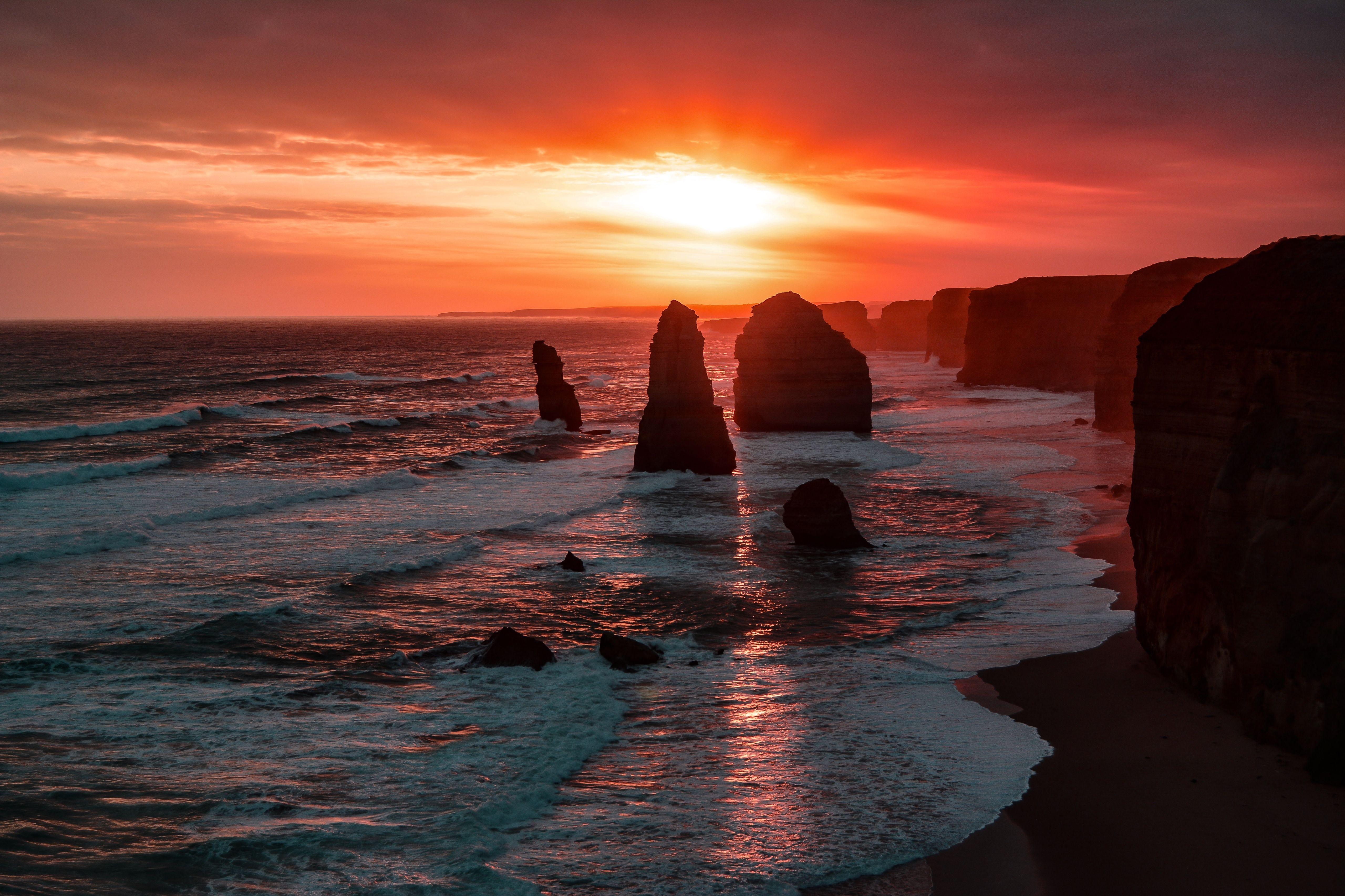 5120x3413 Wallpaper Weekends: Twelve Apostles, Australia for Mac, iOS