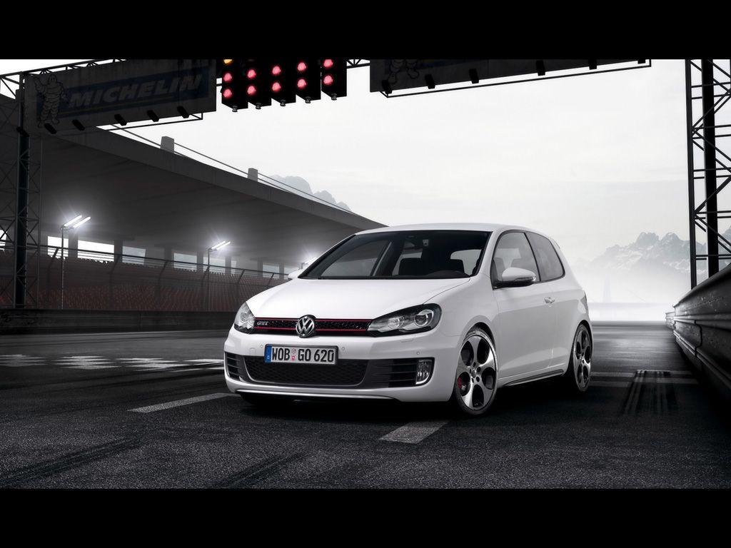 1024x768 Volkswagen Golf GTI Wallpaper