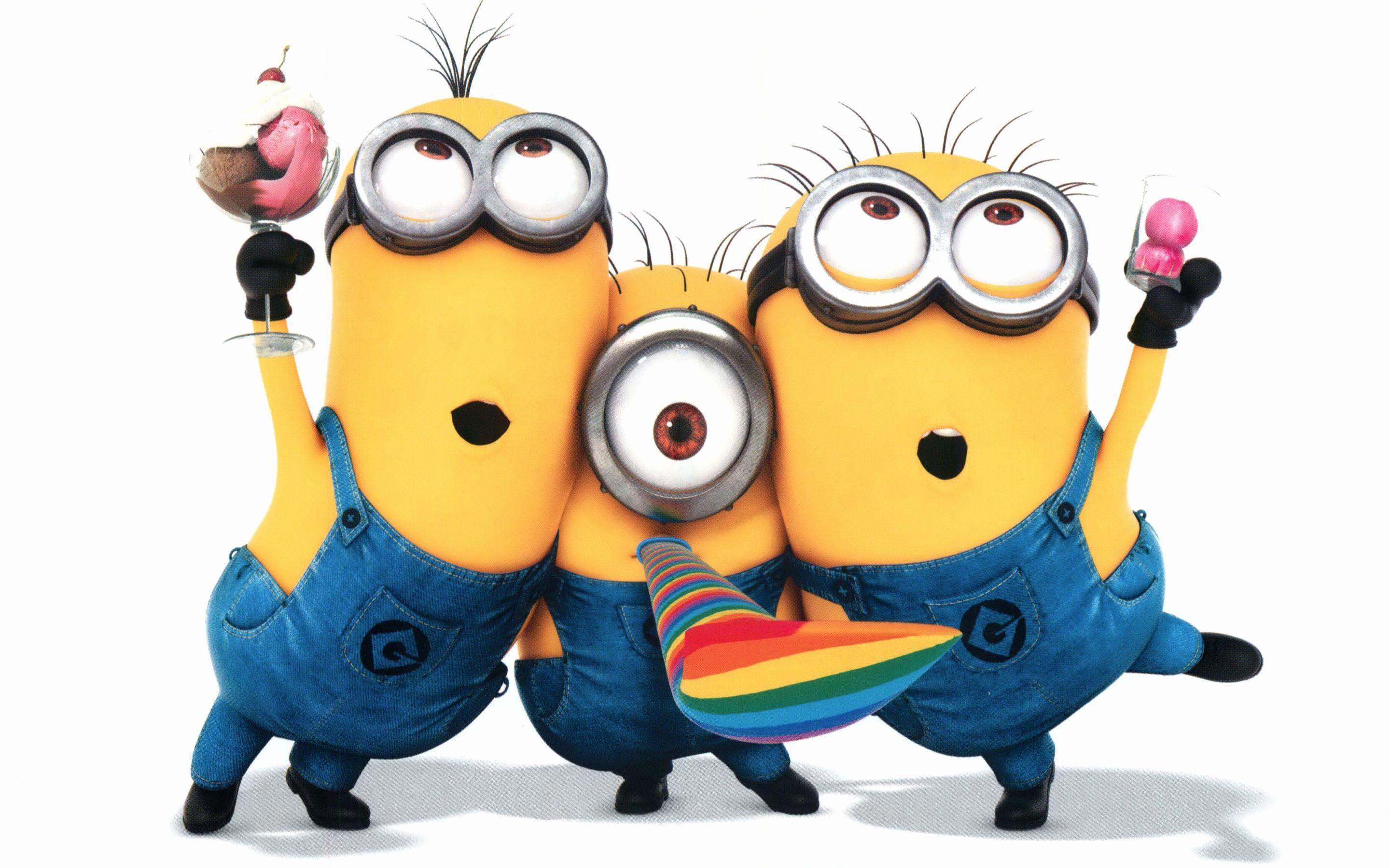 2880x1800 Fresh Minion Desktop Wallpaper 2019