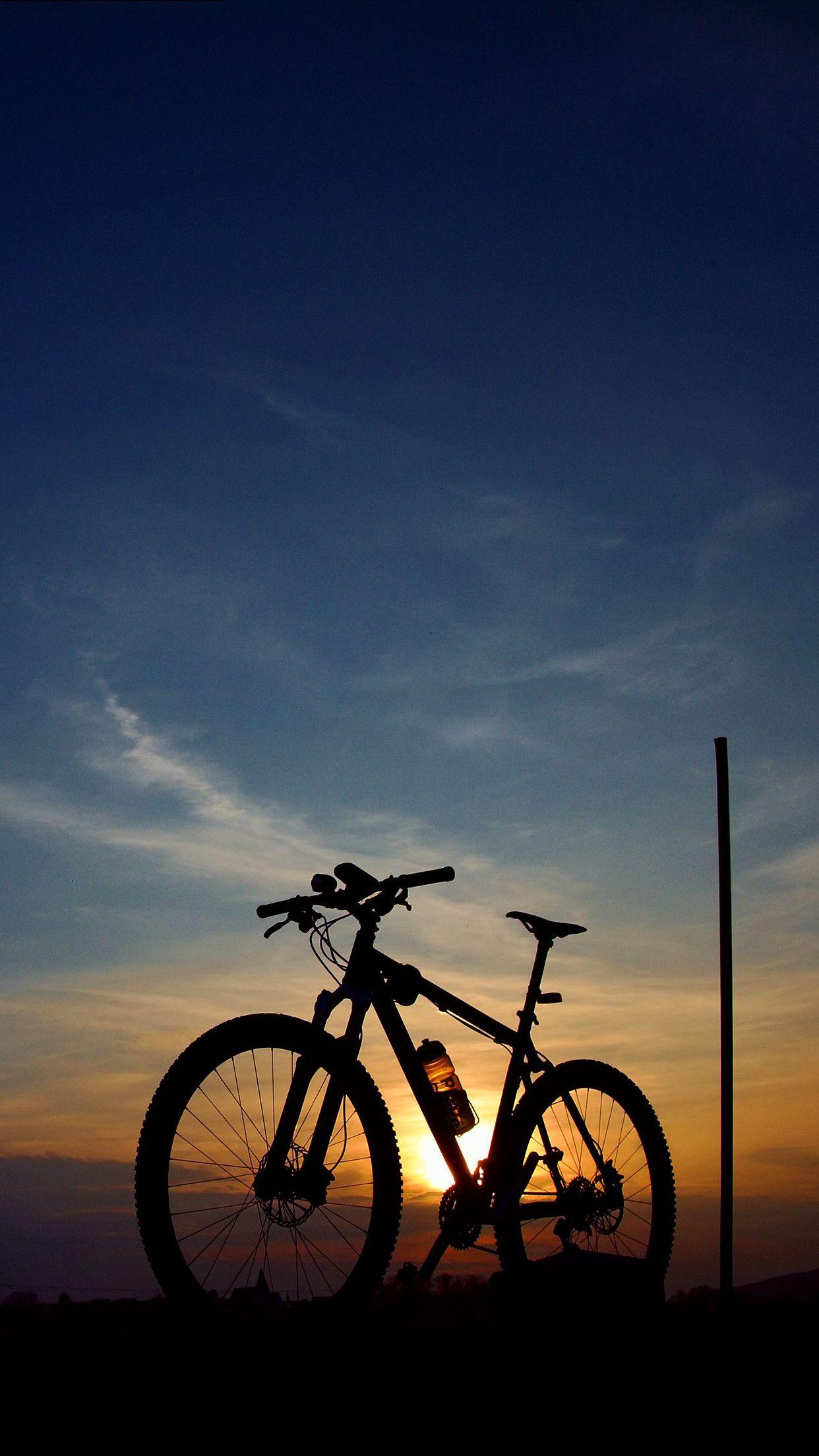 Cycling at sunset  HD wallpaper 4K desktop background 3840x2160 bike  sportsman landscape