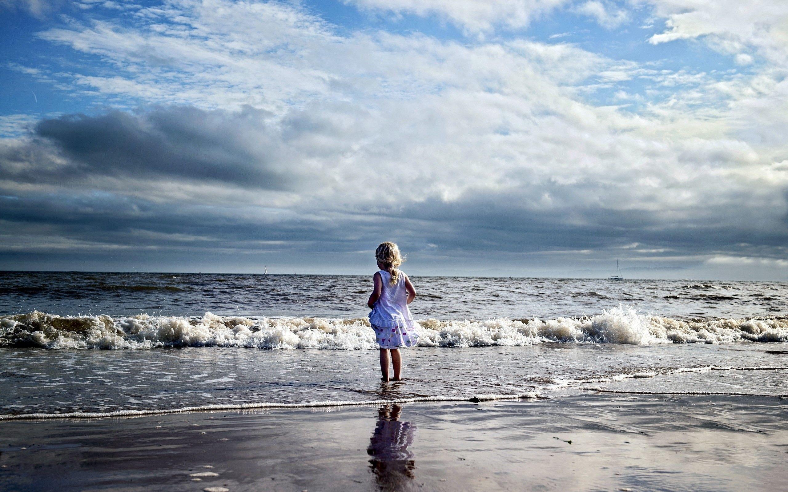 2560x1600 Child, Girl, Beach, Sea, Waves wallpaper