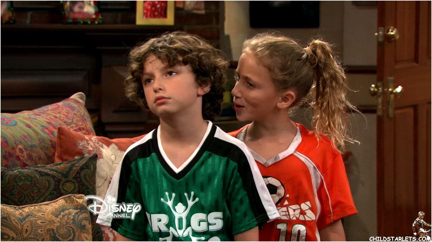 1420x797 Ava Kolker Child Actress Image Photos Picture Videos