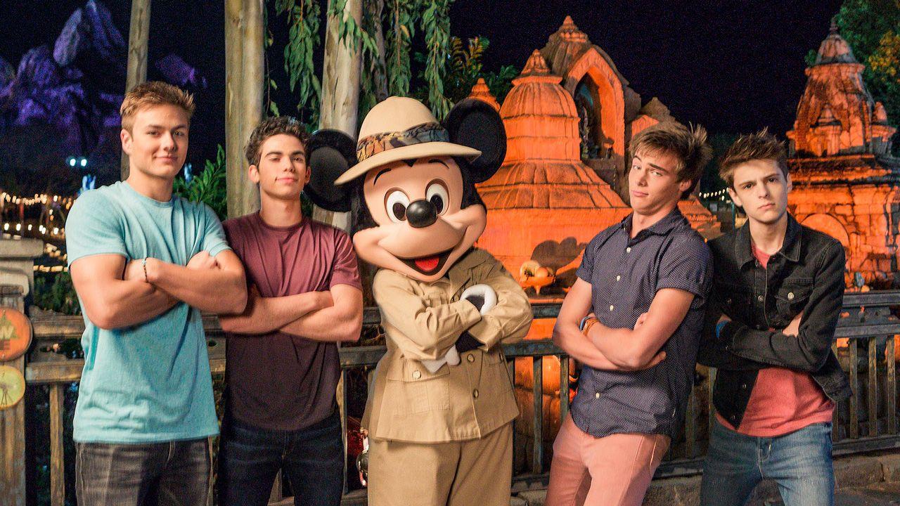 1280x720 DisneyTweens: A Tween's Interview with Disney Channel Actors