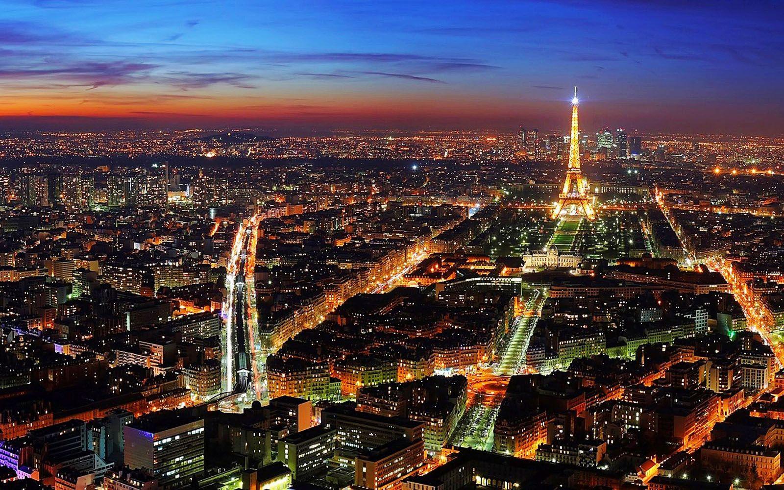 1600x1000 Paris Nightlife Wallpaper