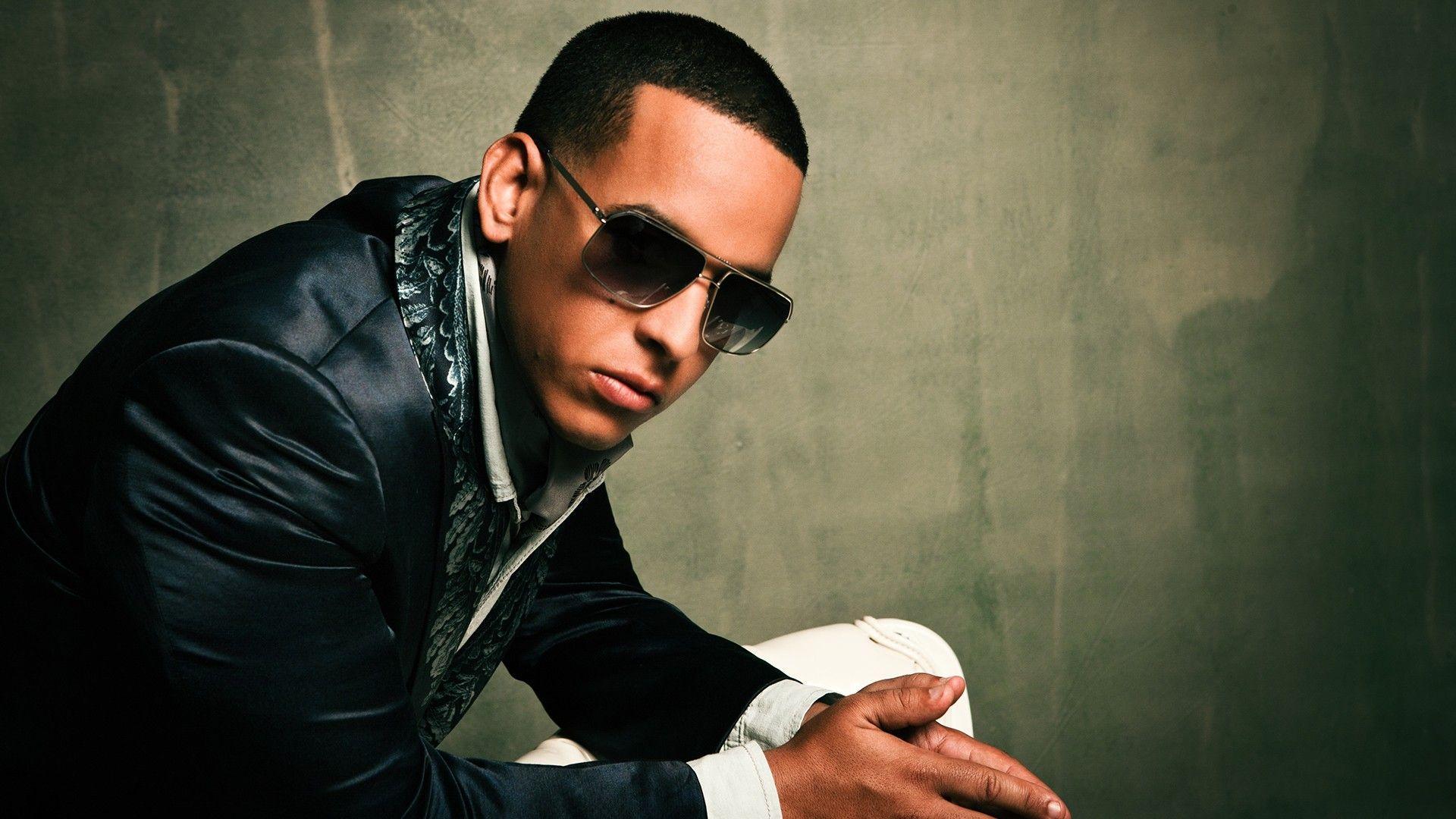 Daddy Yankee Wallpapers  Top Free Daddy Yankee Backgrounds   WallpaperAccess