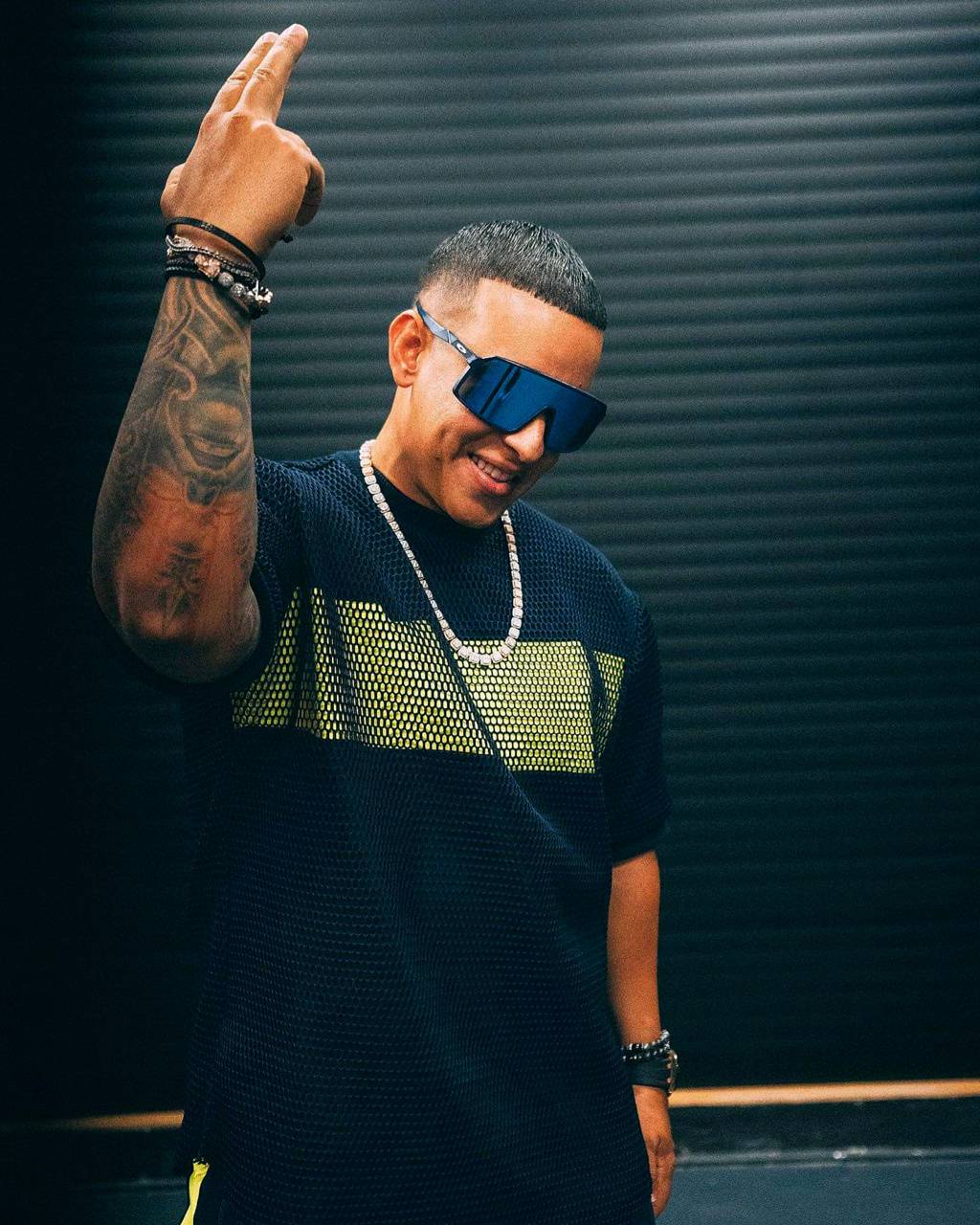 Daddy Yankee Wallpapers Top Free Daddy Yankee Backgrounds Wallpaperaccess