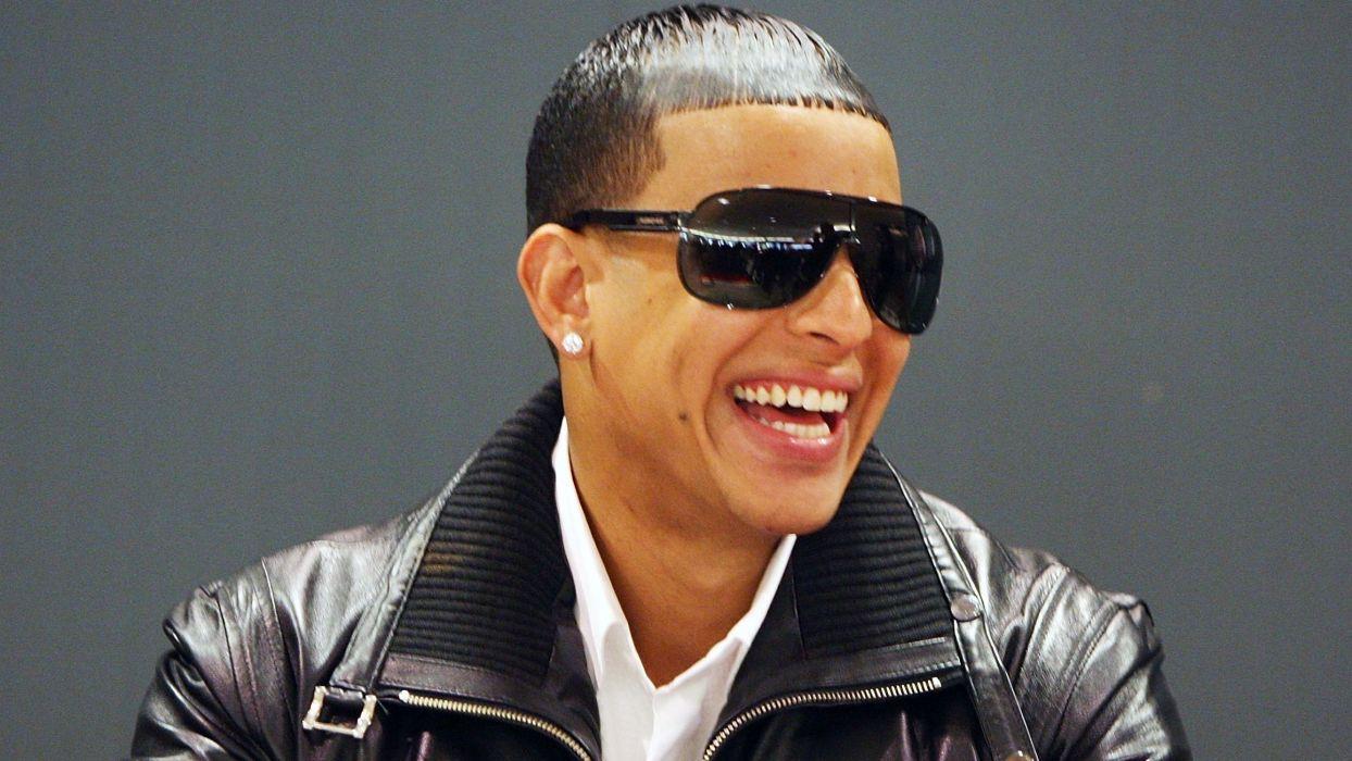 1244x700 Daddy Yankee cantante puerto rico wallpaperx1303