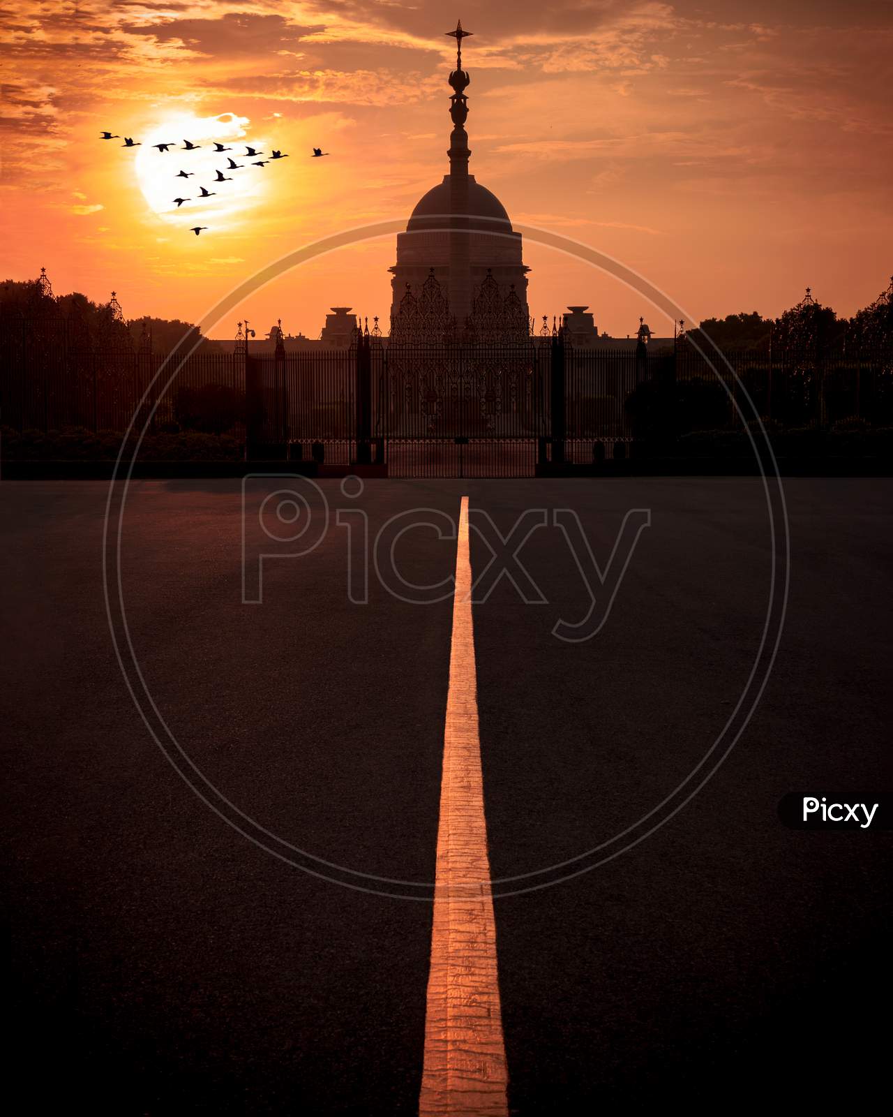 1280x1600 Image Of Good Evening Mr.President, Rashtrapati Bhavan KF005630 Picxy