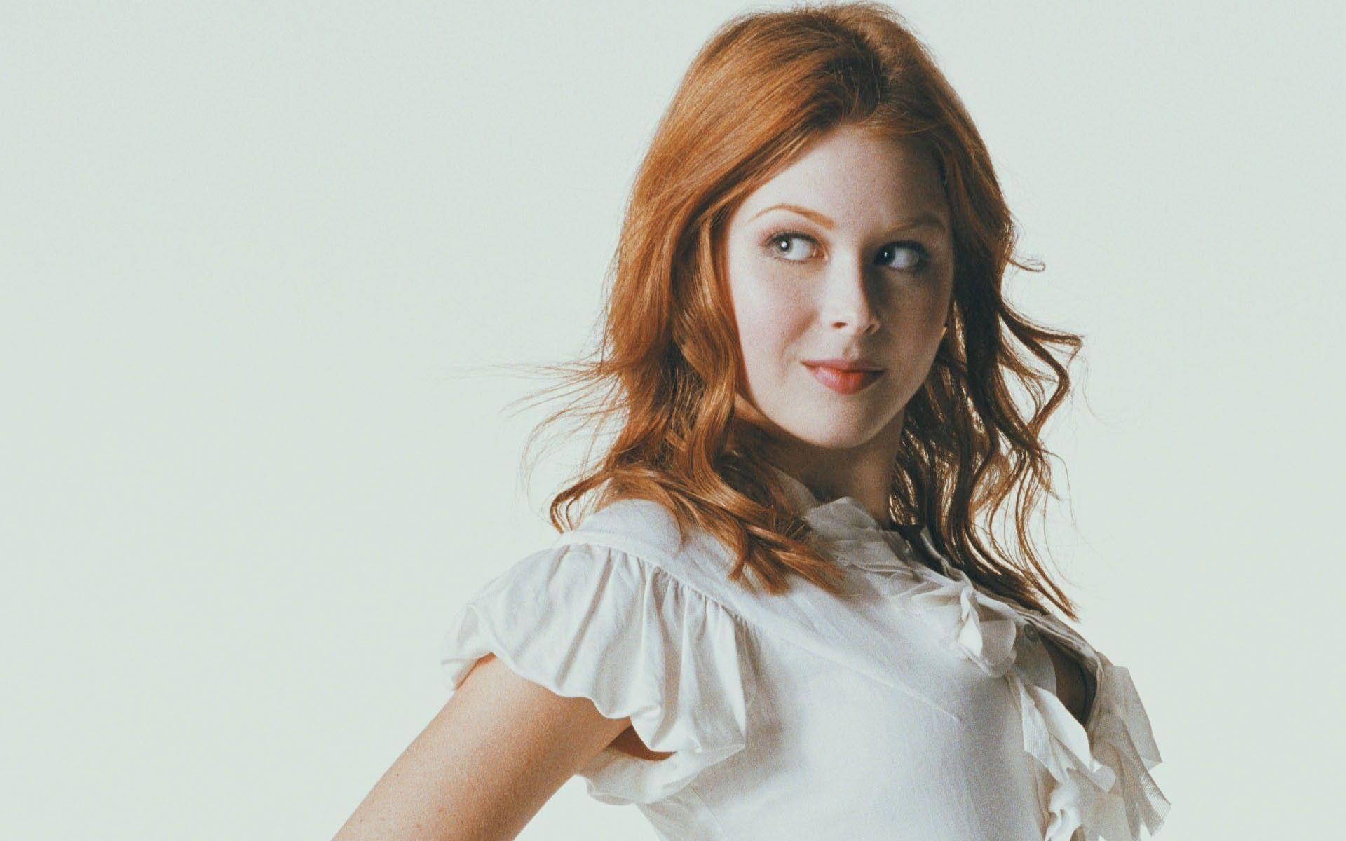 Renee Olstead Wallpapers - Top Free Renee Olstead Backgrounds