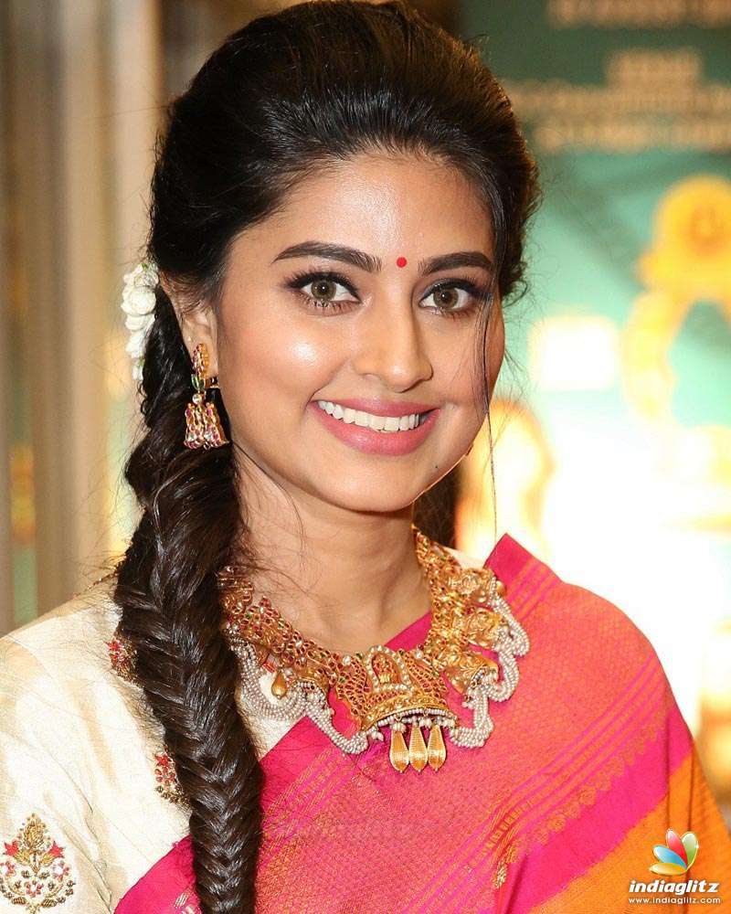 Sneha, tamil actress, telugu actress, HD phone wallpaper | Peakpx