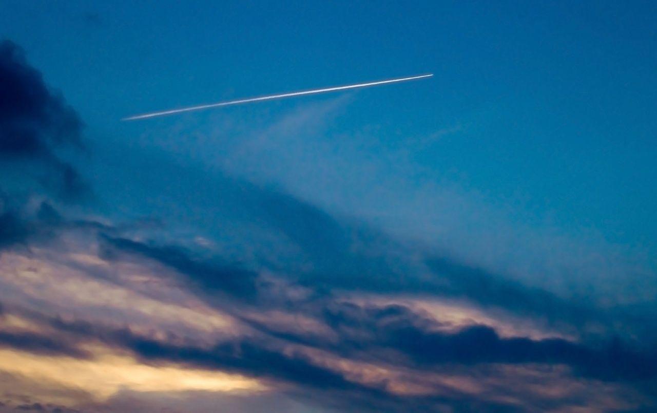 1280x804 Airplane sky comet wallpaper. Airplane sky comet