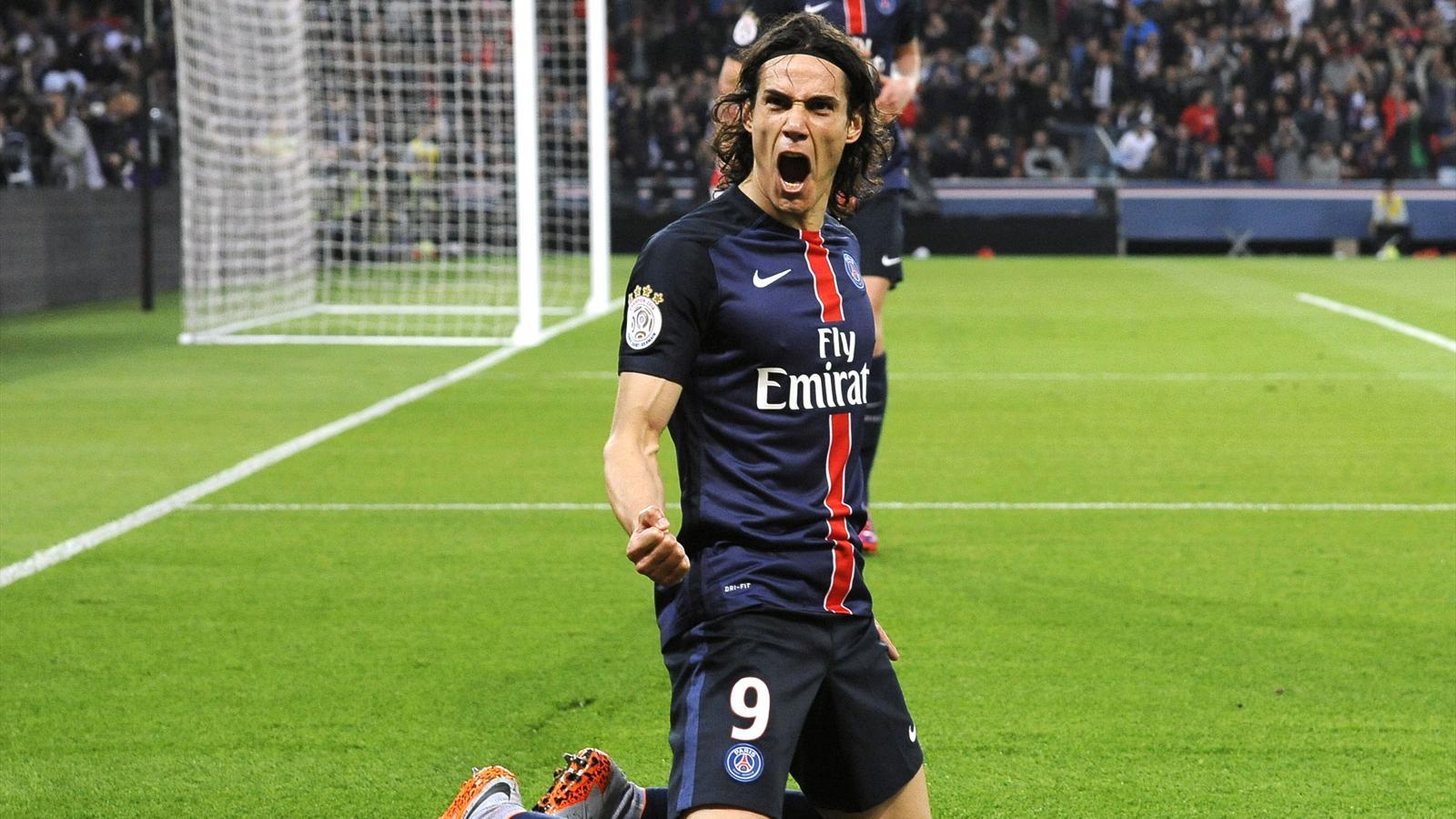 1600x900 Free download Edinson CAVANI Il sort du silence 1600x900