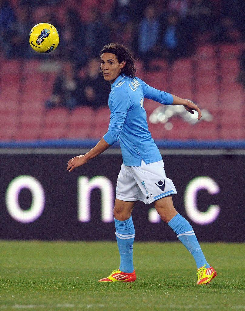 808x1024 Edinson Cavani Photo Up A Soccer Ball Free Wallpaper