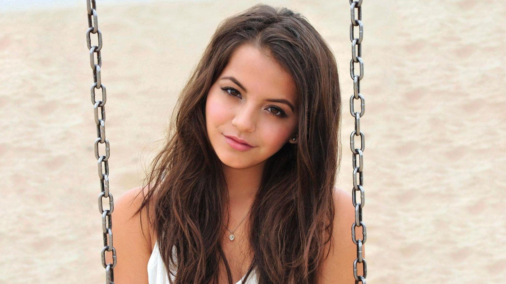 Isabela Moner Wallpapers - Top Free Isabela Moner Backgrounds