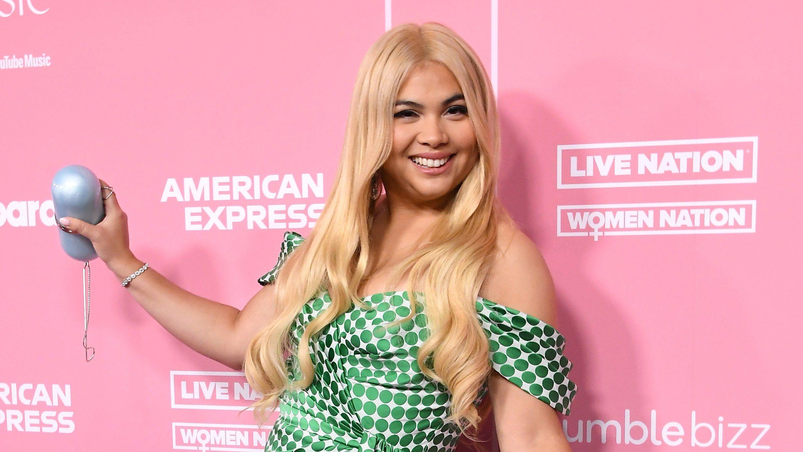 2560x1440 Hayley Kiyoko Shares Skin Secrets for Queer Kids