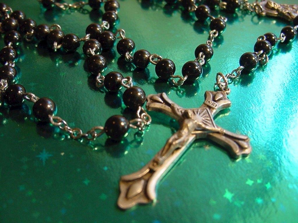 Rosary Wallpapers - Top Free Rosary Backgrounds - WallpaperAccess