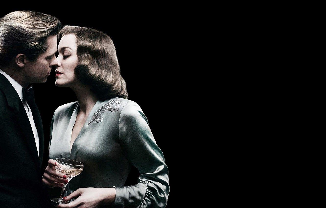 1332x850 Wallpaper wine, glass, kiss, pair, Brad Pitt, Brad Pitt