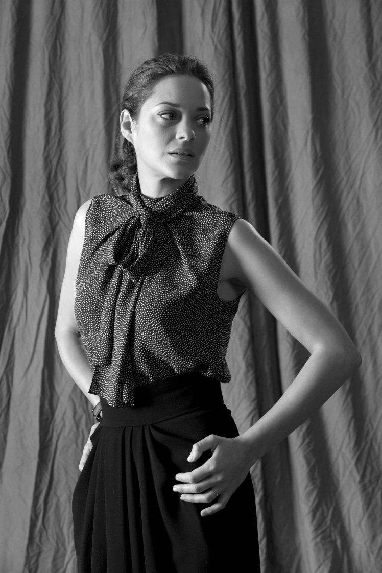 748x1122 Marion Cotillard, Actress, Women, Monochrome, Brunette