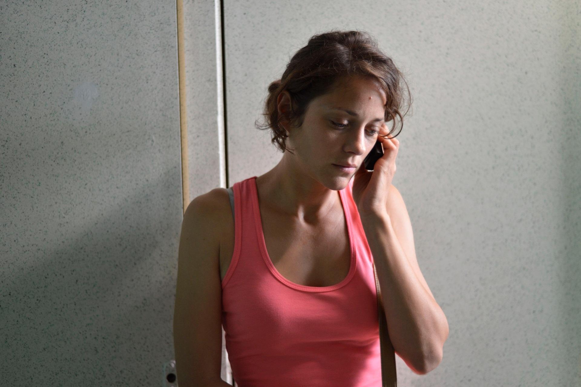 1920x1280 Two Days One Night In Marion Cotillard HD Wallpaper