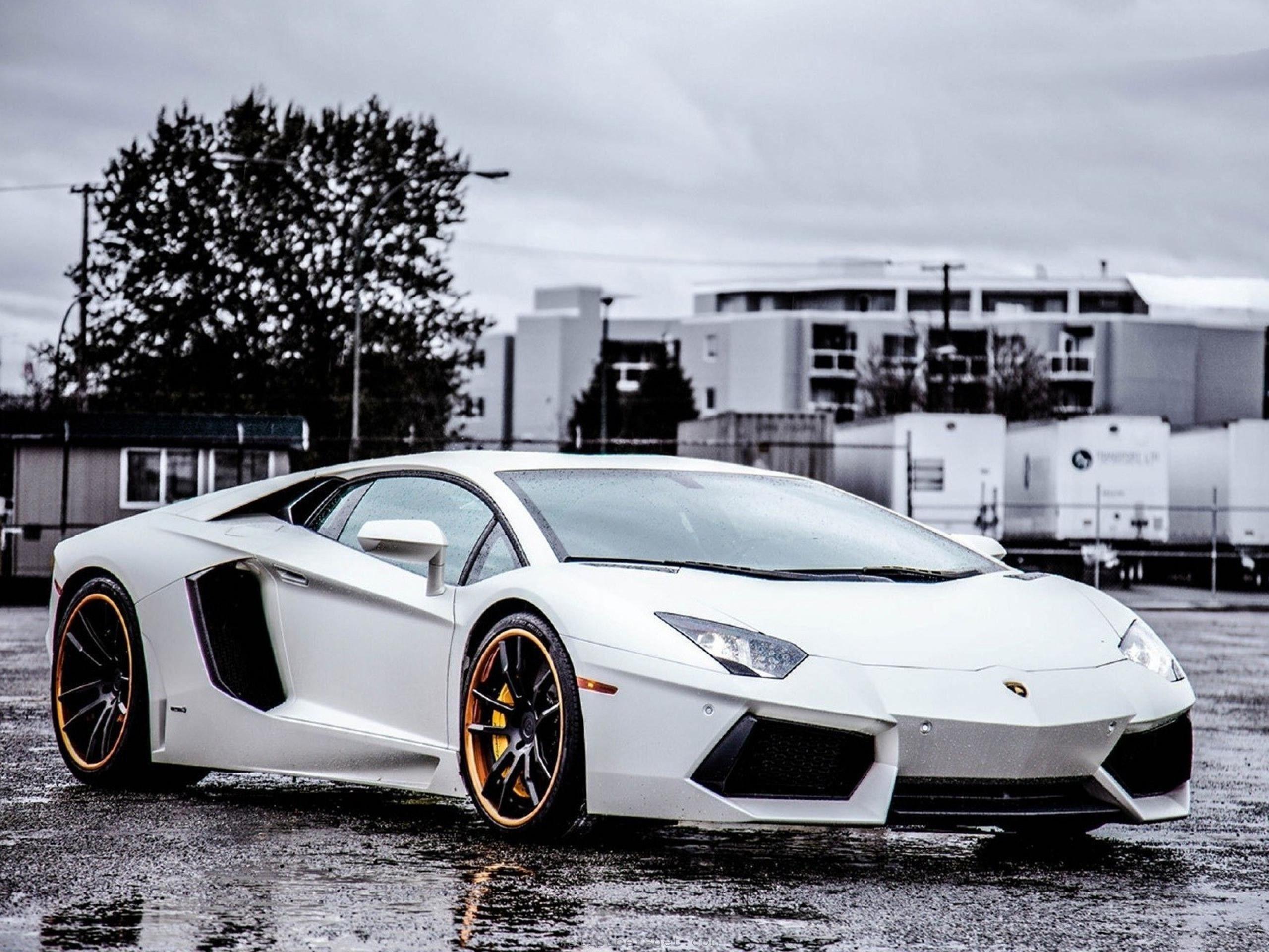 2560x1920 New Lamborghini Wallpaper