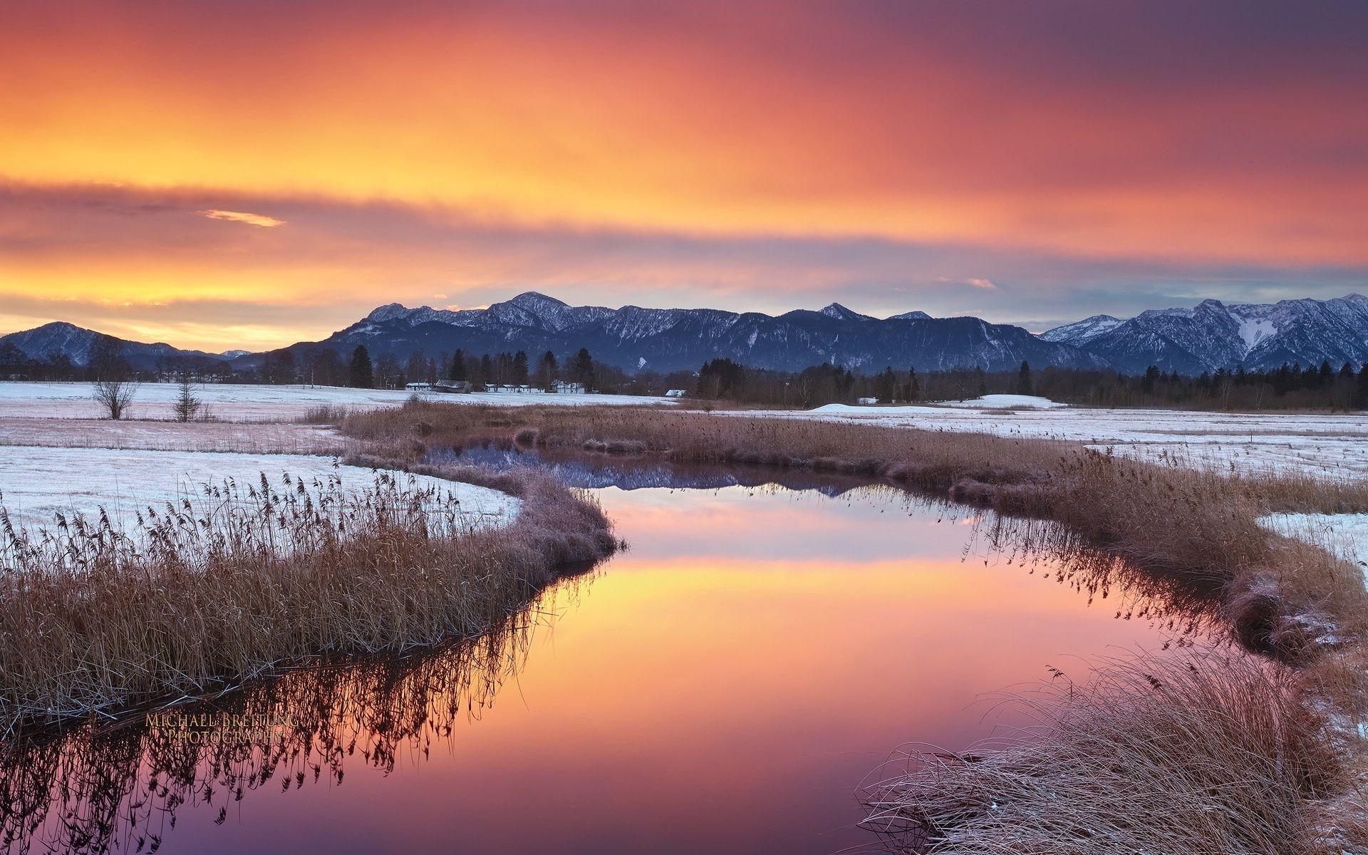 1920x1200 Wallpaper Magical landscape, warm winter 1920x1200 HD