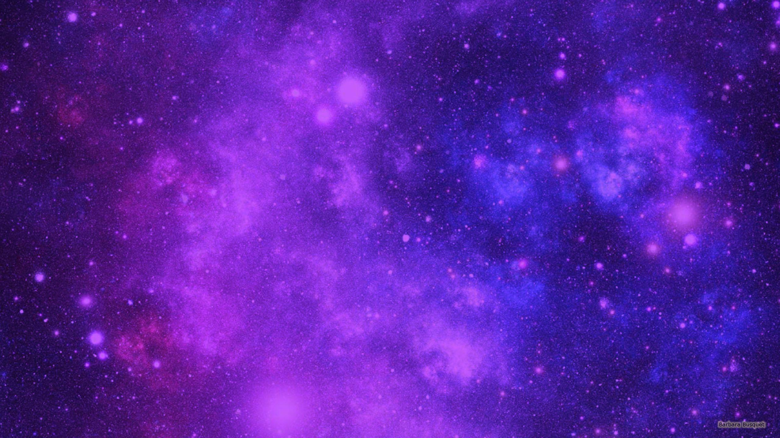 Hình nền thiên hà màu tím đẹp mê hoặc, sắc độ trương nét, cùng với những chi tiết đậm chất thiên hà, sẽ mang đến trải nghiệm tuyệt vời dành cho mọi người. Hãy ngắm nhìn những hình nền thiên hà tuyệt đẹp này.