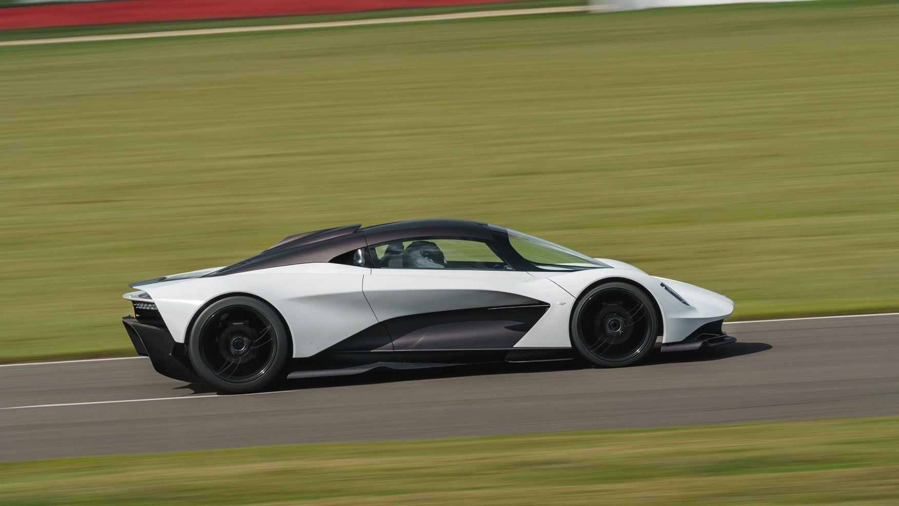 1752x986 Aston Martin Valhalla makes dynamic debut