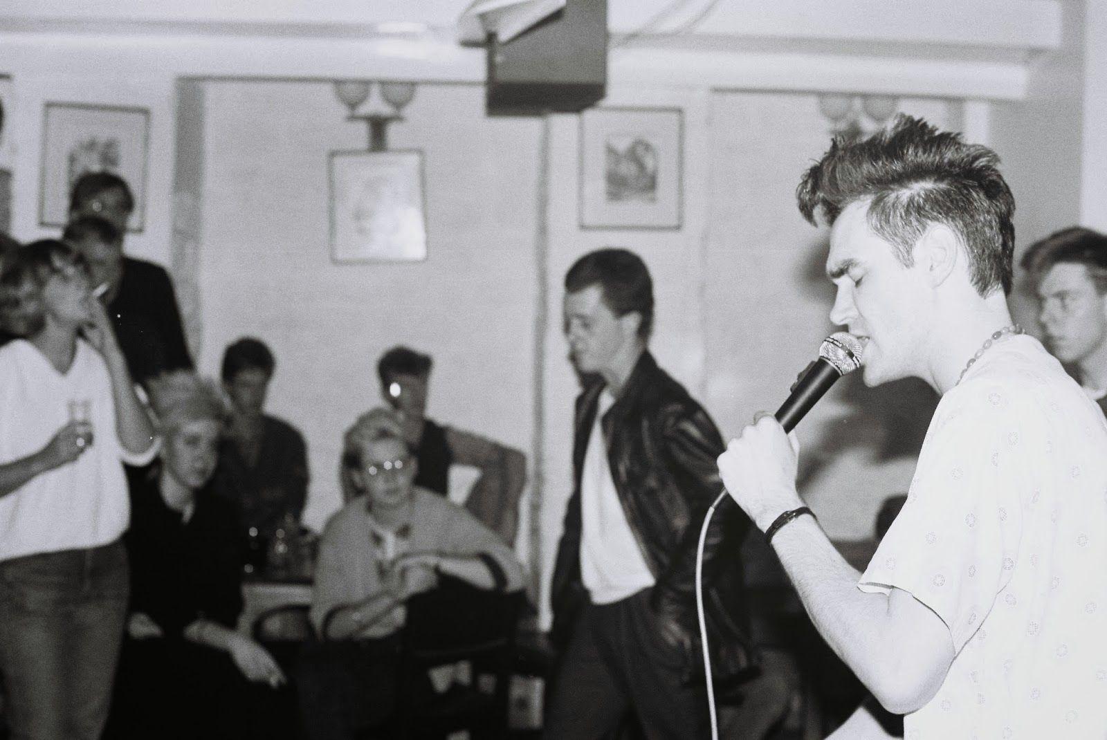 1600x1070 The Smiths Wallpaper and Background Imagex1070