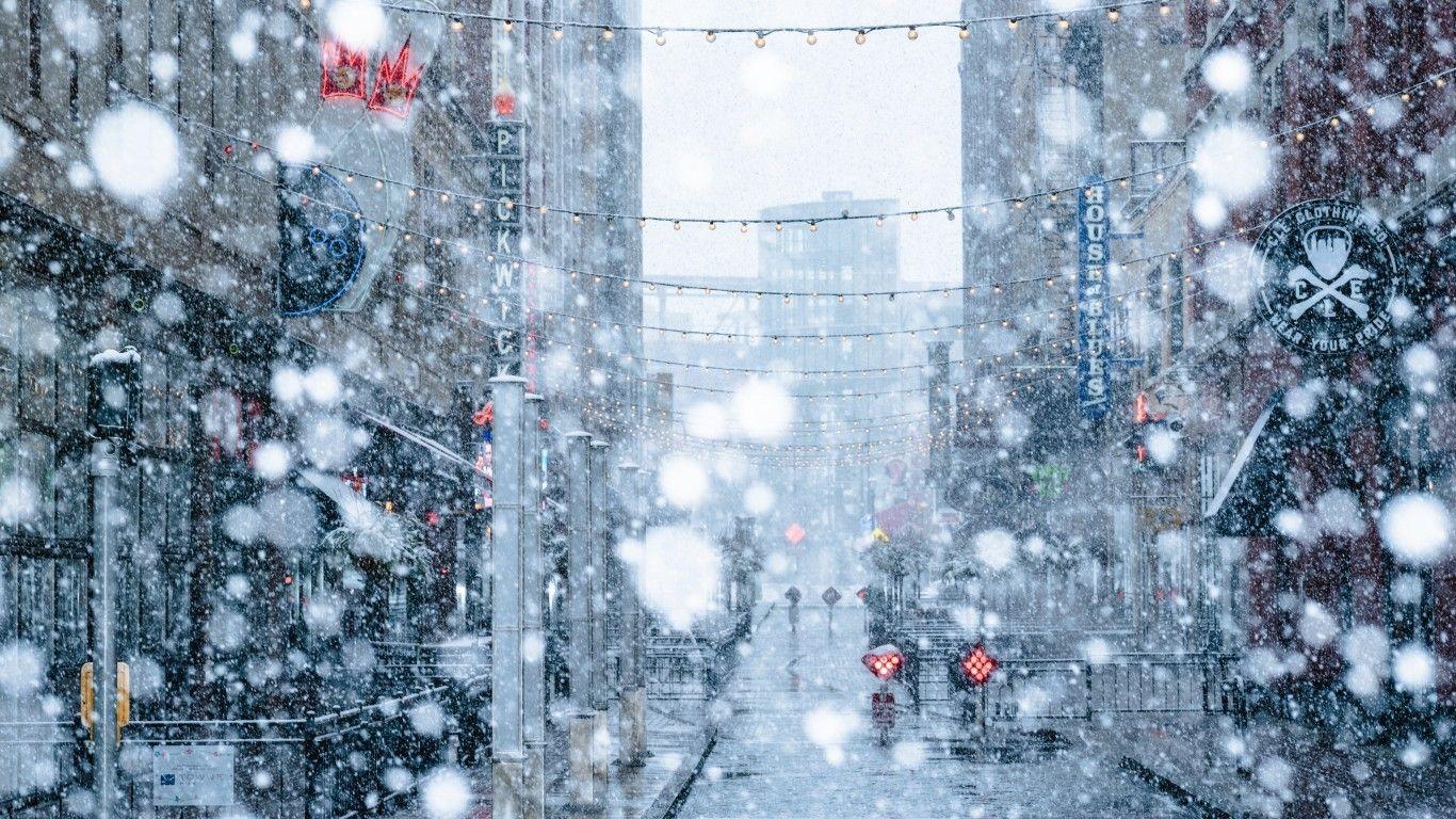 1366x768 Download 1366x768 Buildings, Street, Christmas, Snowfall
