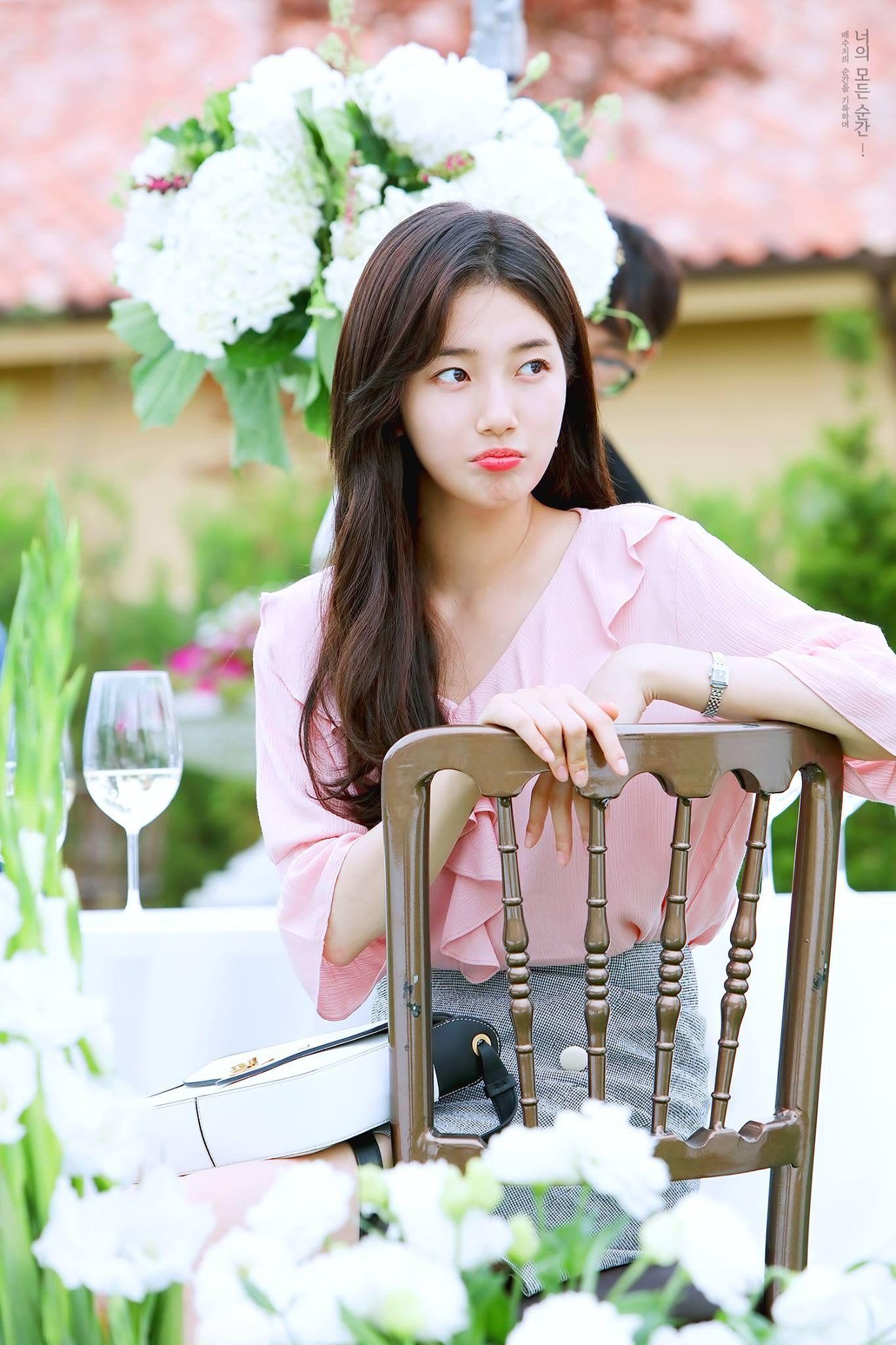 1365x2048 When You Were Sleeping / Wallpaper Suzy While You Were