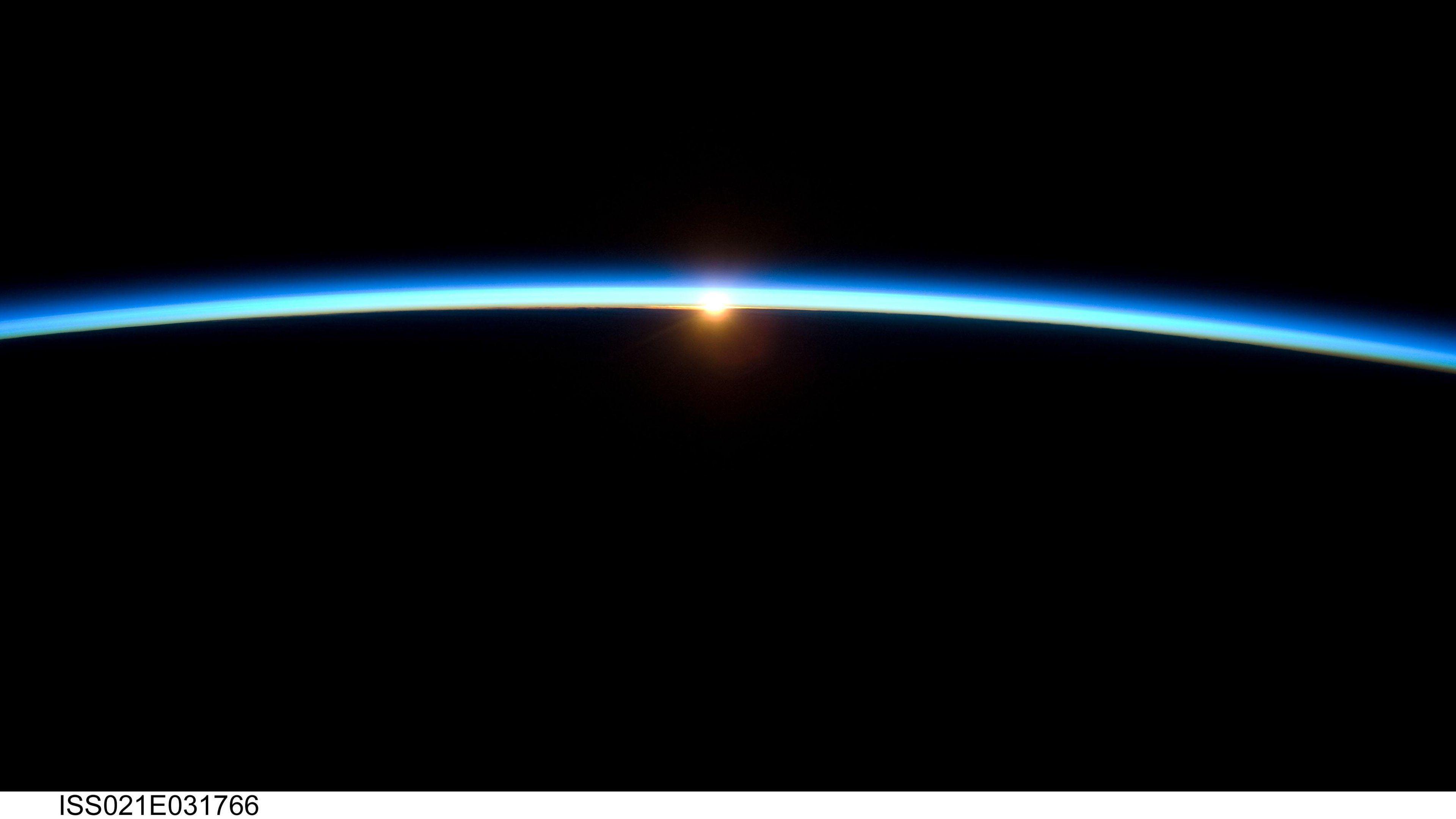 3840x2160 4K Earth Sunset From Space Hình nền